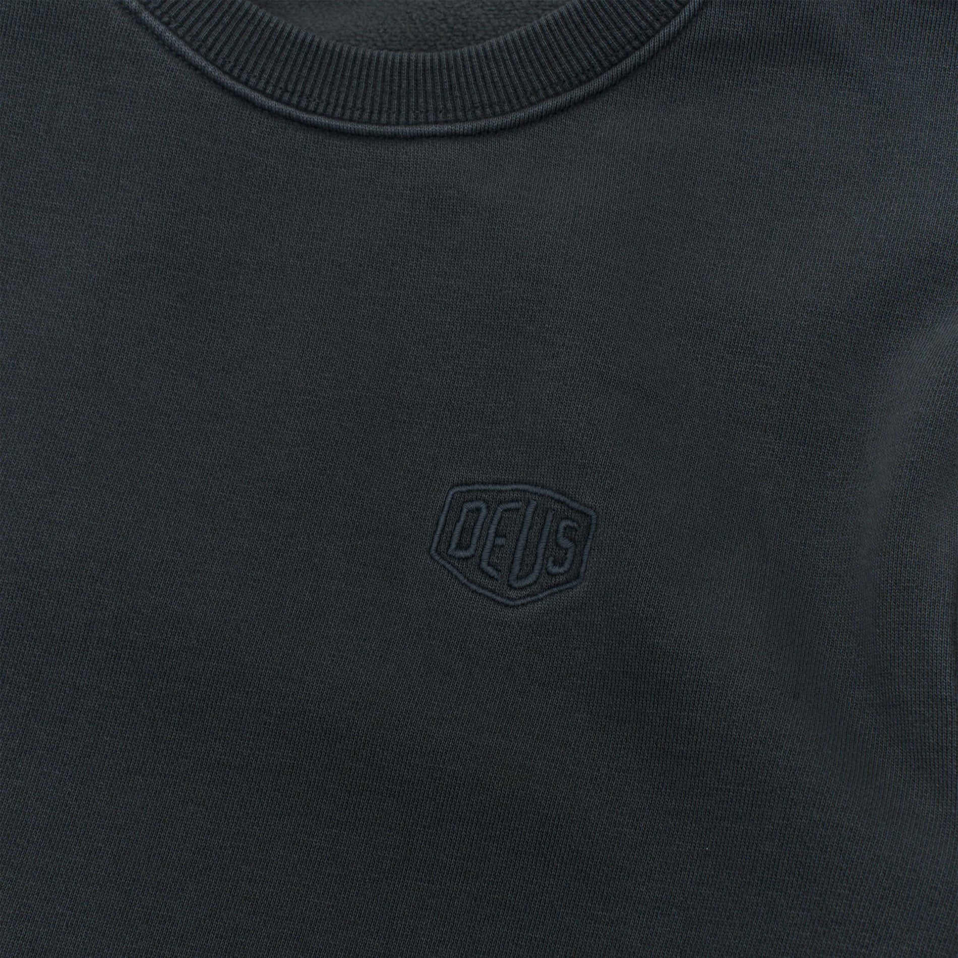 Deus Ex Machina - Shield Garment Dyed Crew - Anthracite