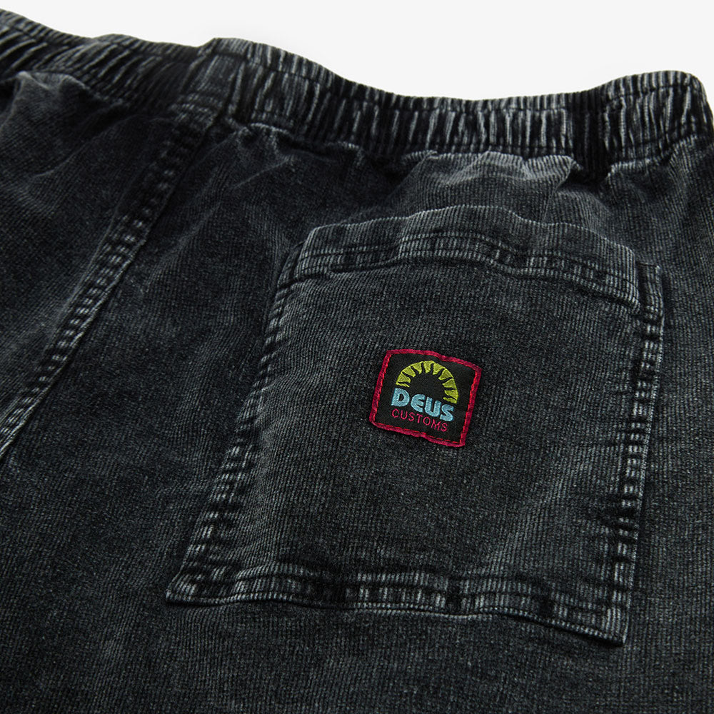 DEUS EX MACHINA - INFINITY CORD BEACH SHORT - Anthracite