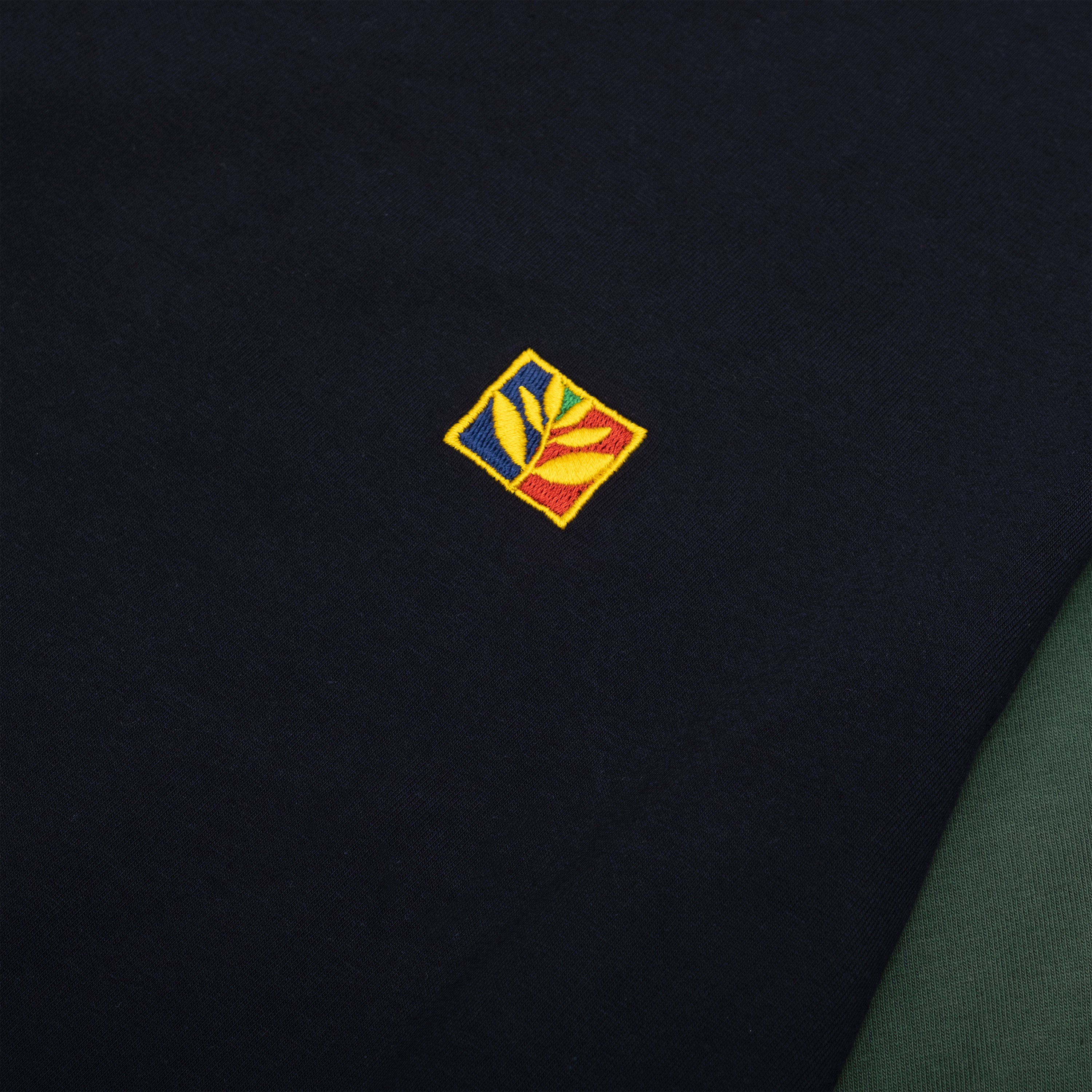 Magenta - Nautic Tee - Navy Blue