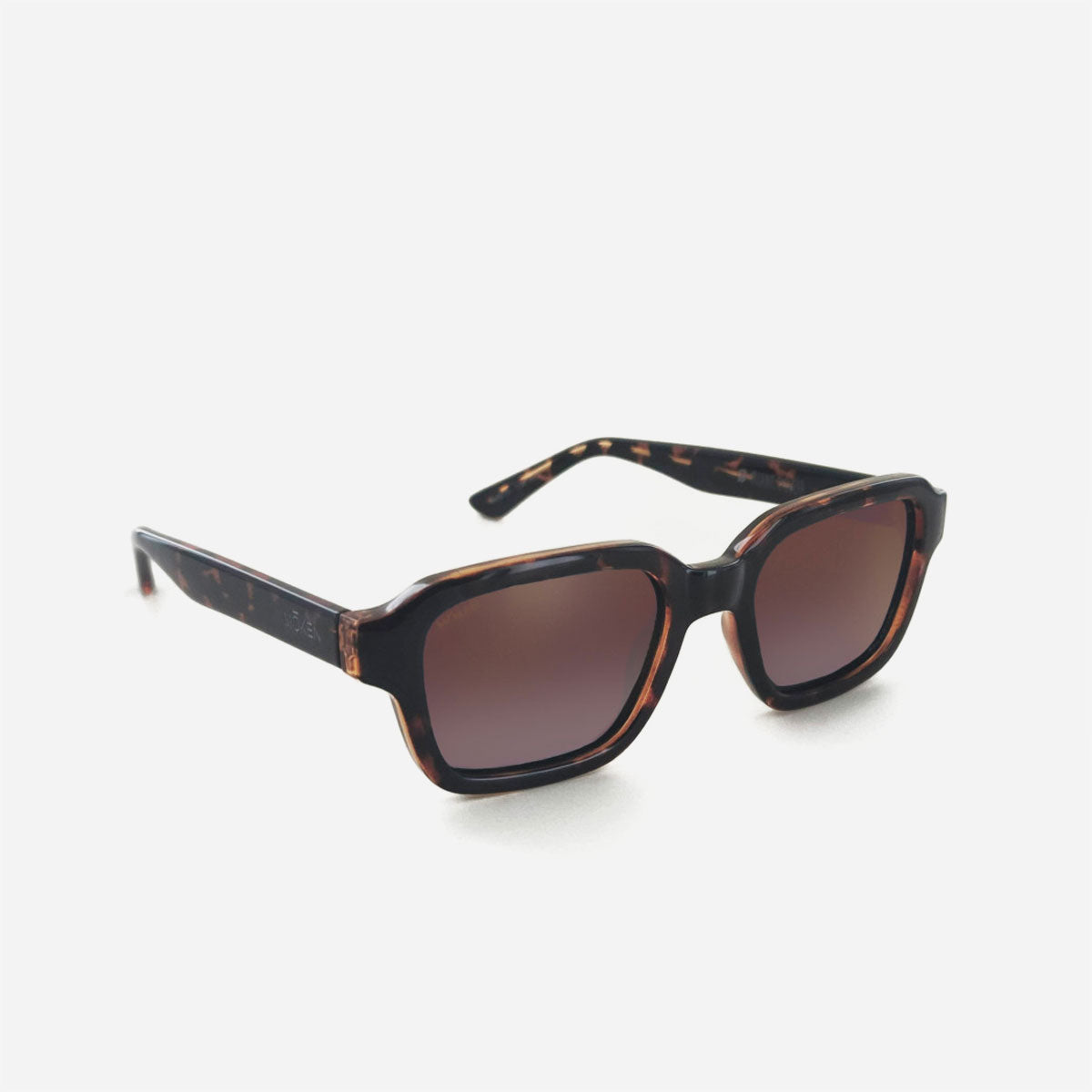 Moken - Dane - Tortoise / Brown