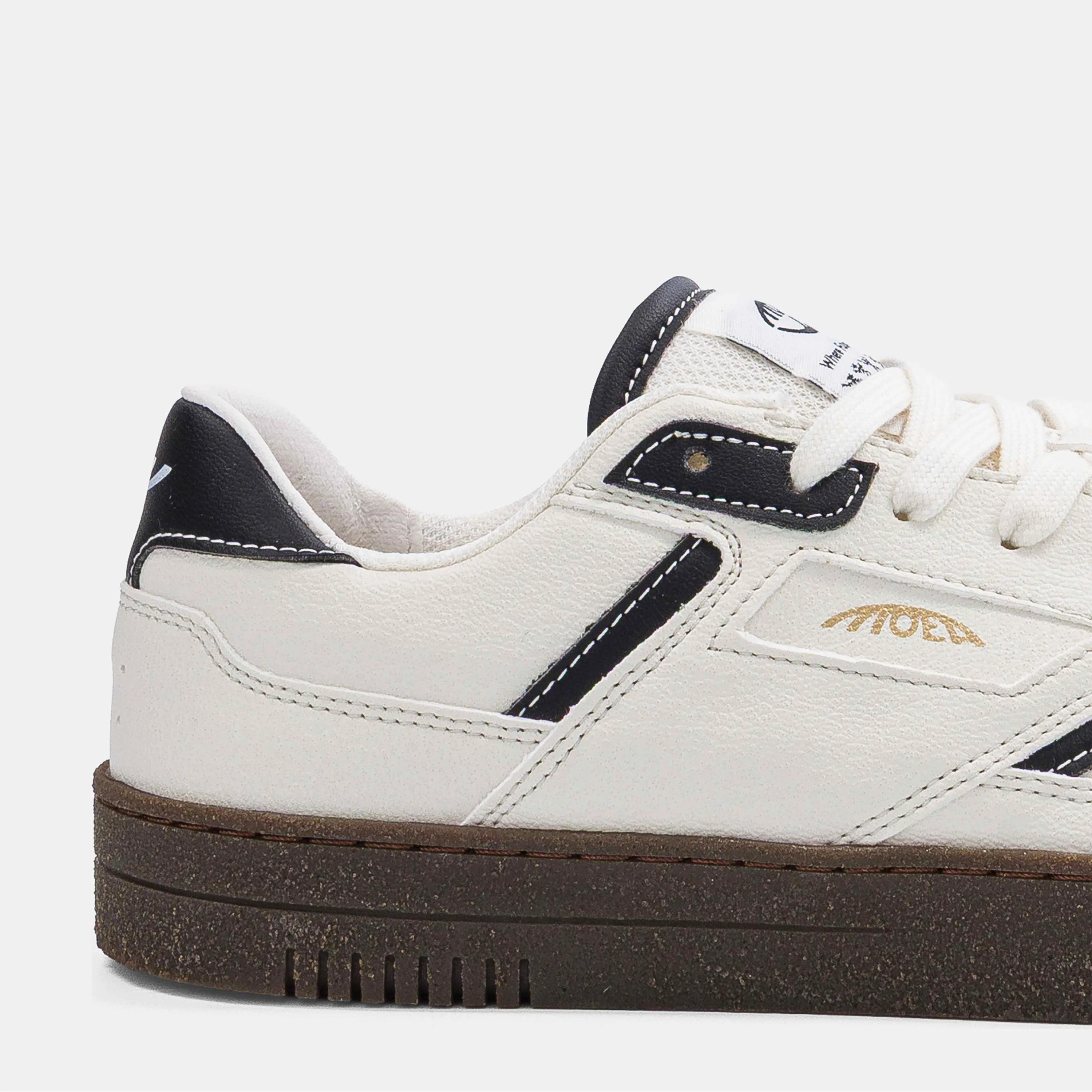 Baskets MoEa Origin Low Corn Black & White