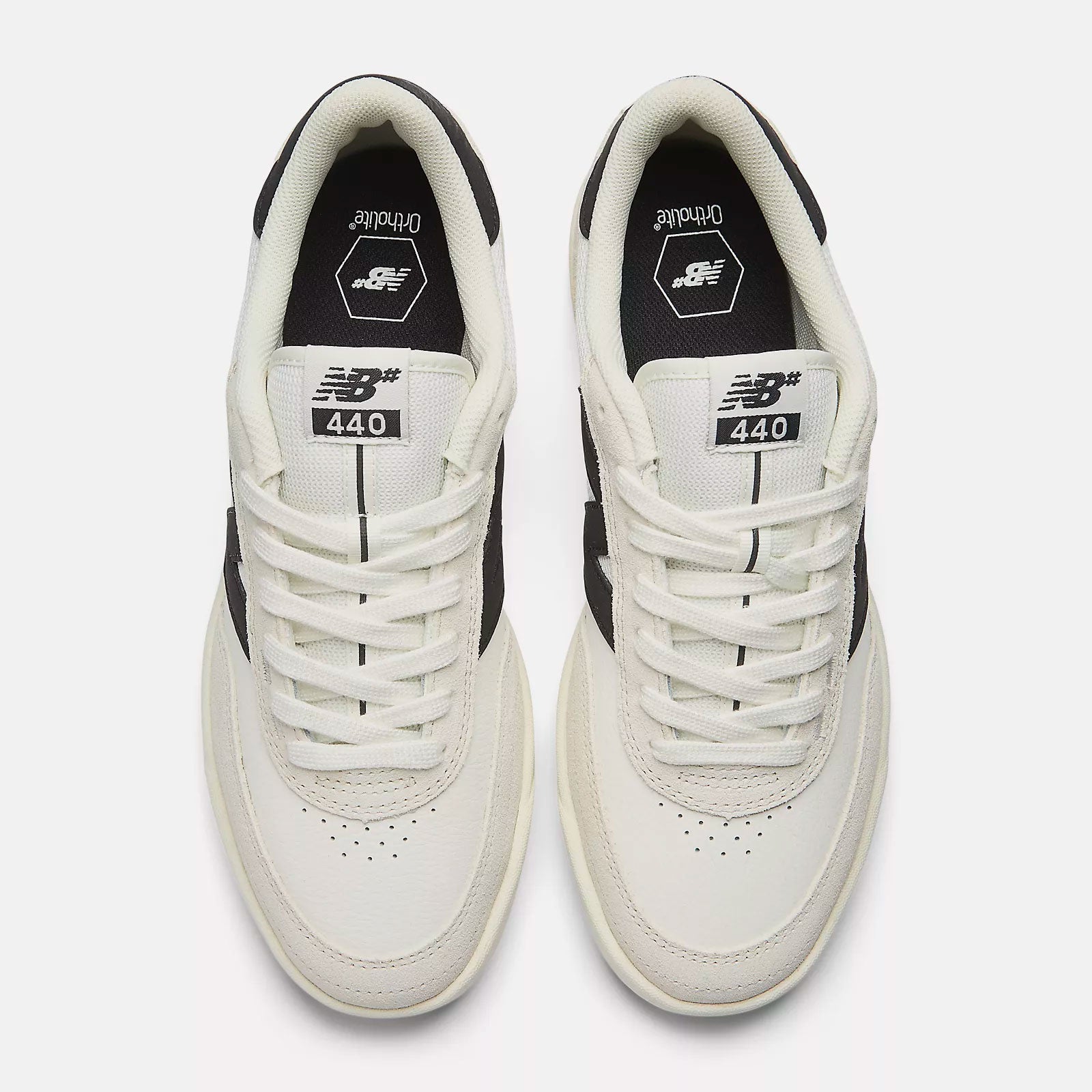 New Balance Numeric - 440 V2 - Sea Salt / Black