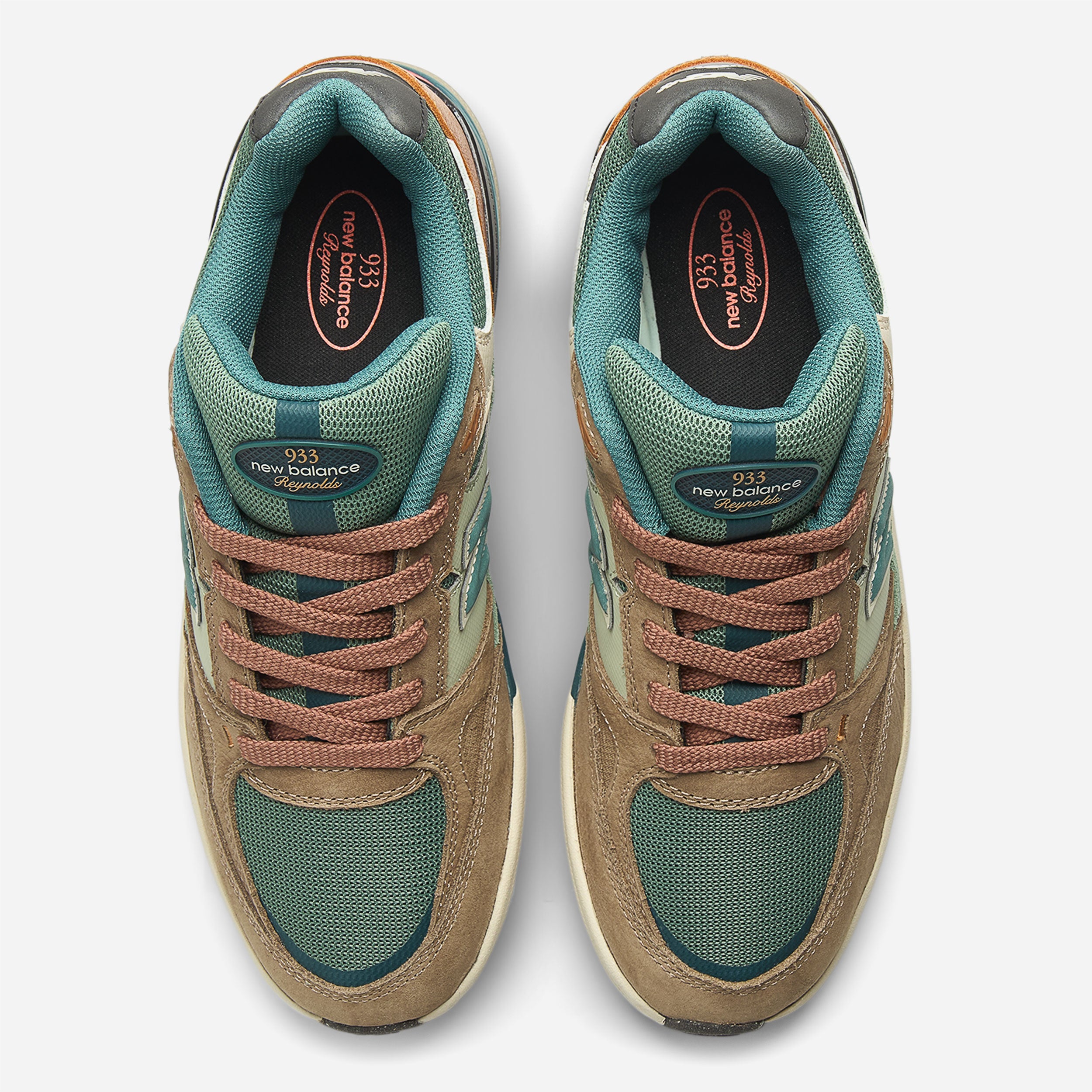 New Balance Numeric x Andrew Reynolds - 933 - Mushroom / New Spruce