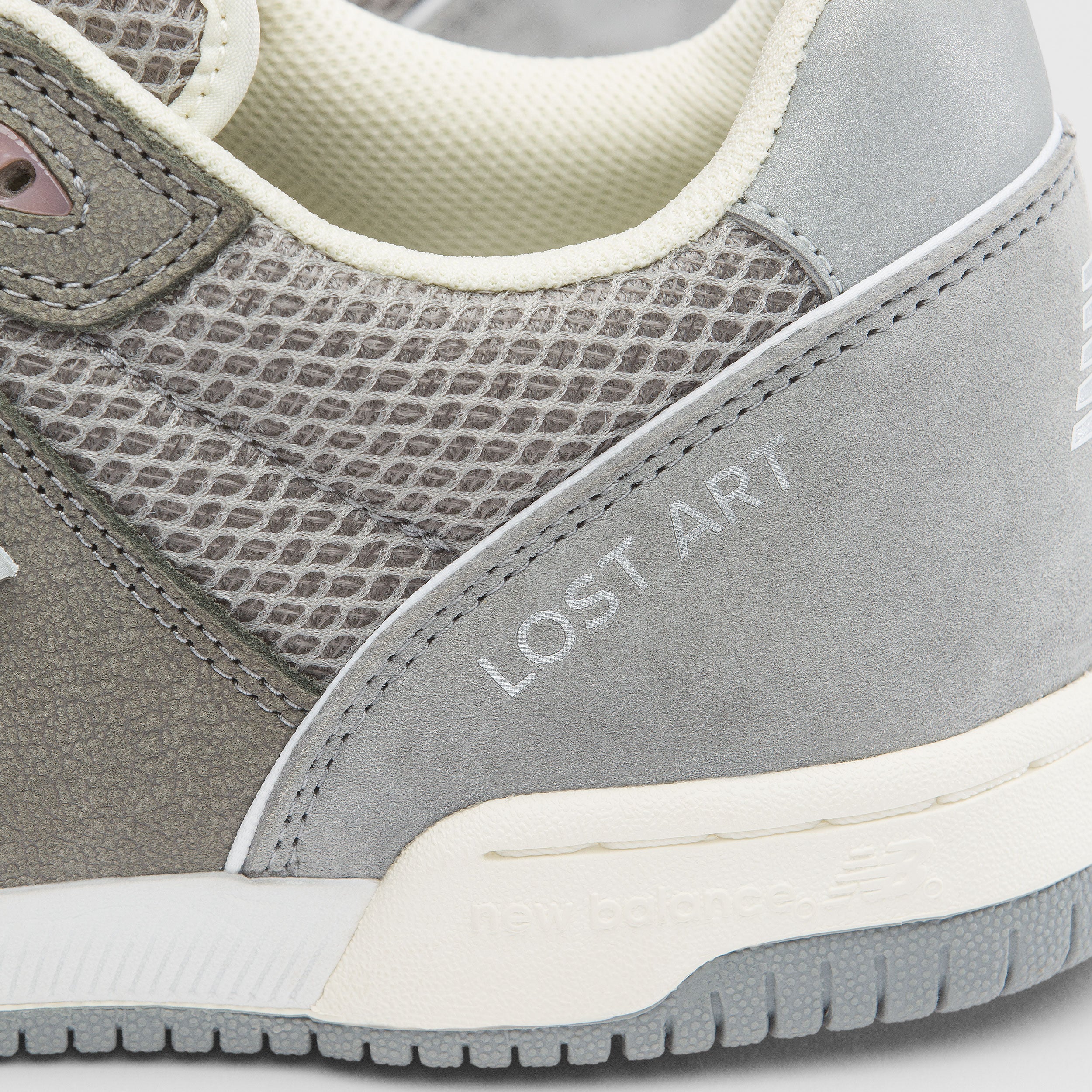 New Balance Numeric x Lost Art - NM 600 Tom Know - Grey/Grey