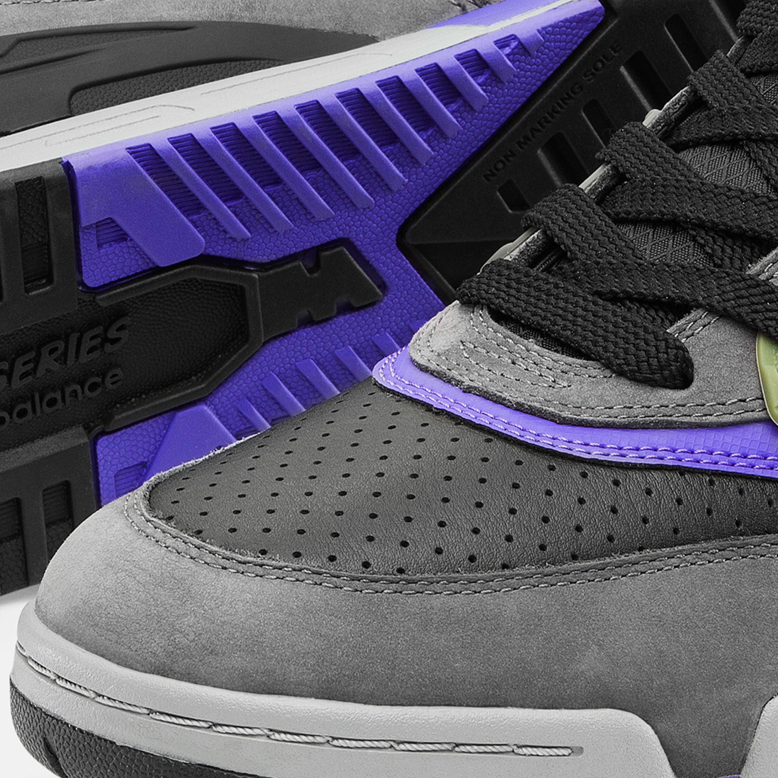 New Balance Numeric - 770 - Grey / Black