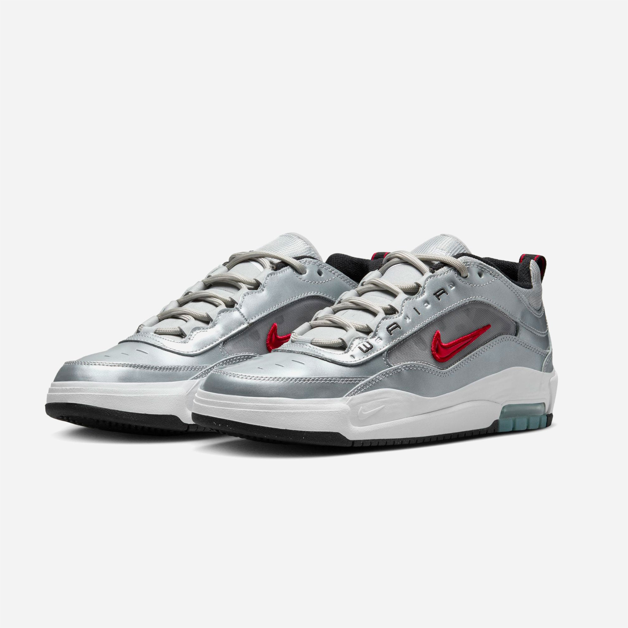 NIKE SB - AIR MAX ISHOD - METALLIC SILVER/VARSITY RED