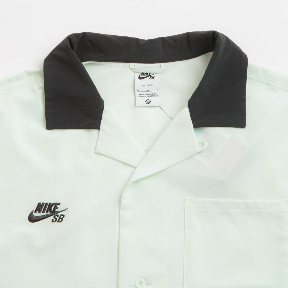 Nike SB - Agnostic Bowler Shirt - Barely Green Black