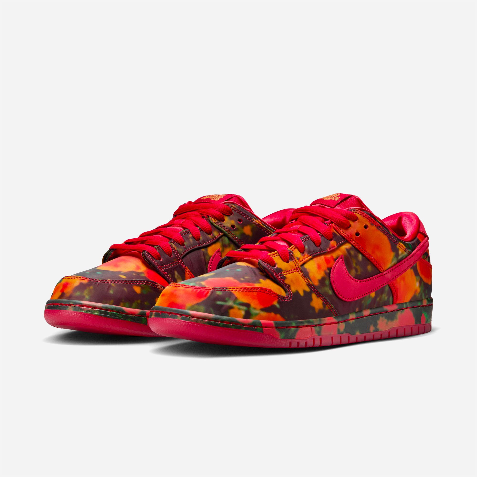 Nike SB - Dunk Low Premium x Wizard of Oz - Gym Red Multi Color University Red