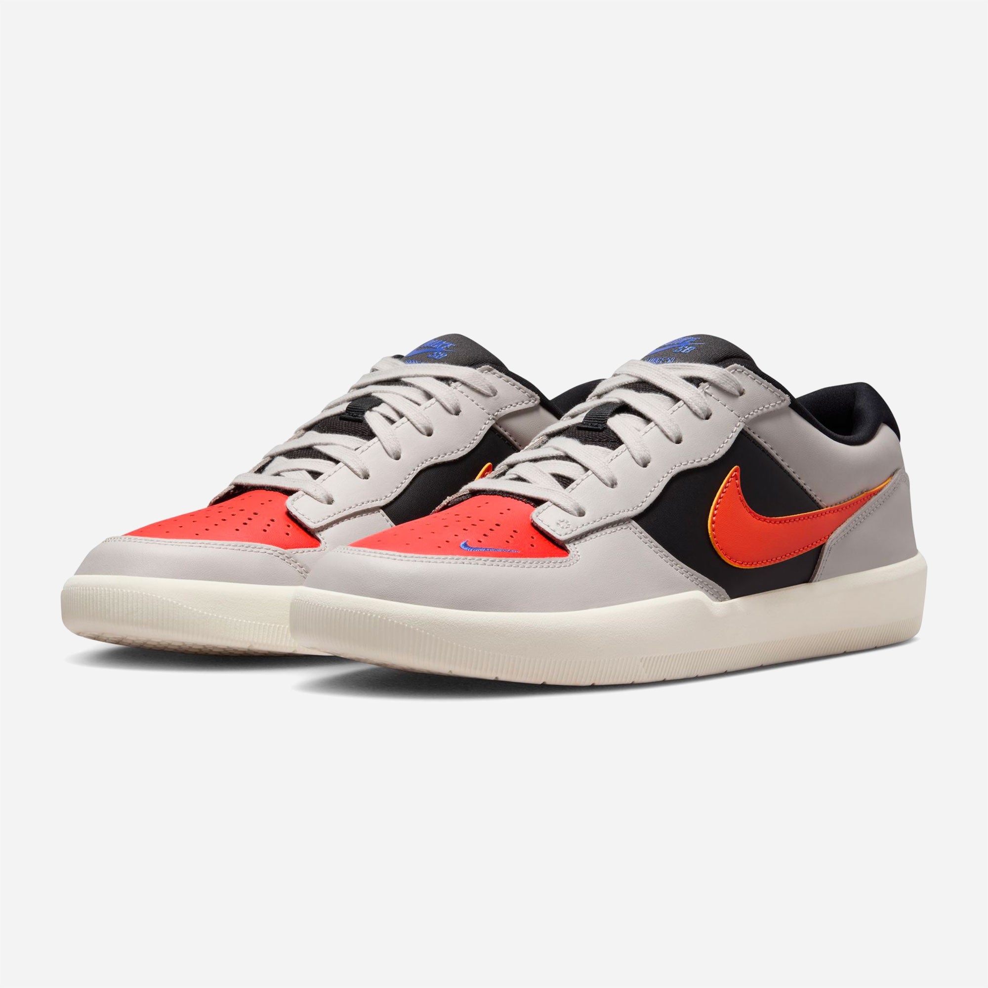 Nike SB - Force 58 - Light Bone / Cosmic Clay Black