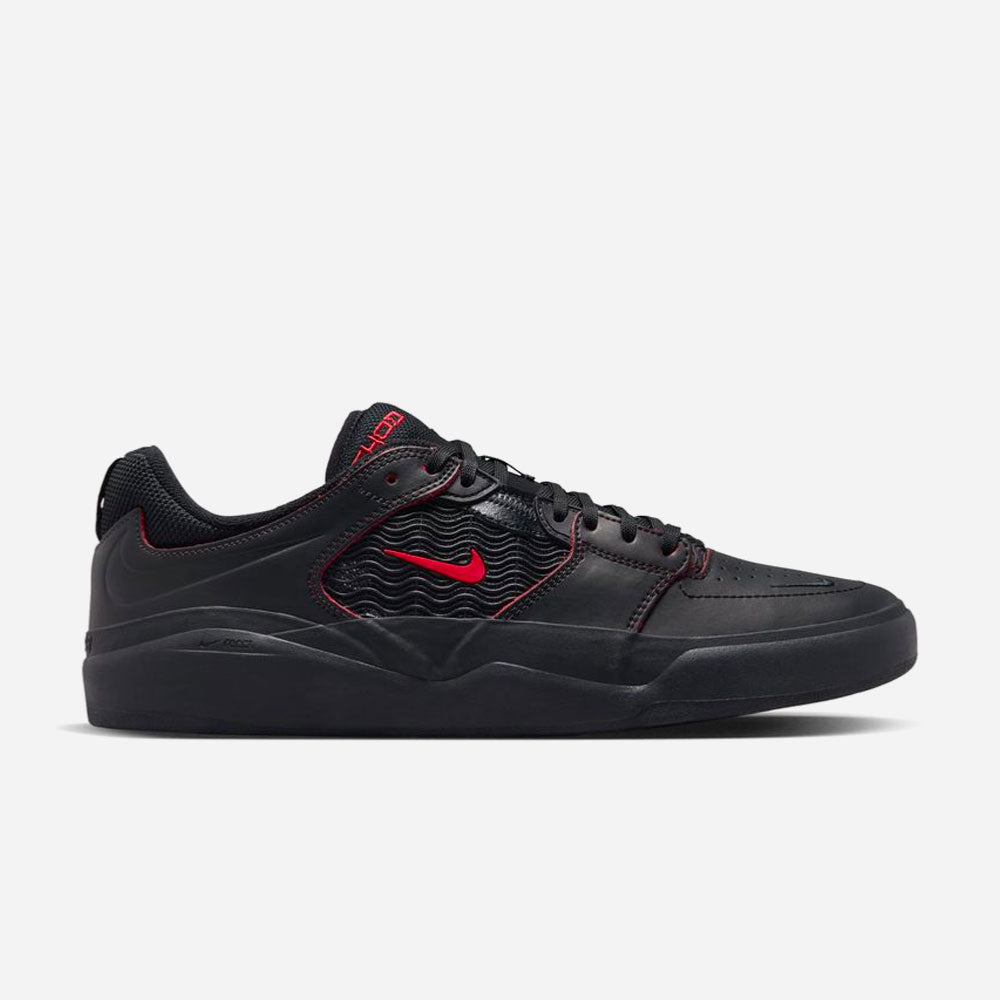 NIKE SB - ISHOD WAIR PREMIUM - Black - University Red - Black - Black