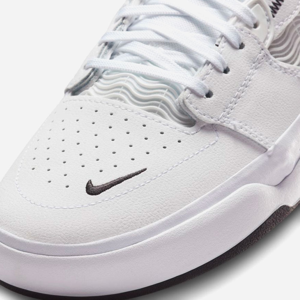 NIKE SB ISHOD - WHITE BLACK WHITE BLACK