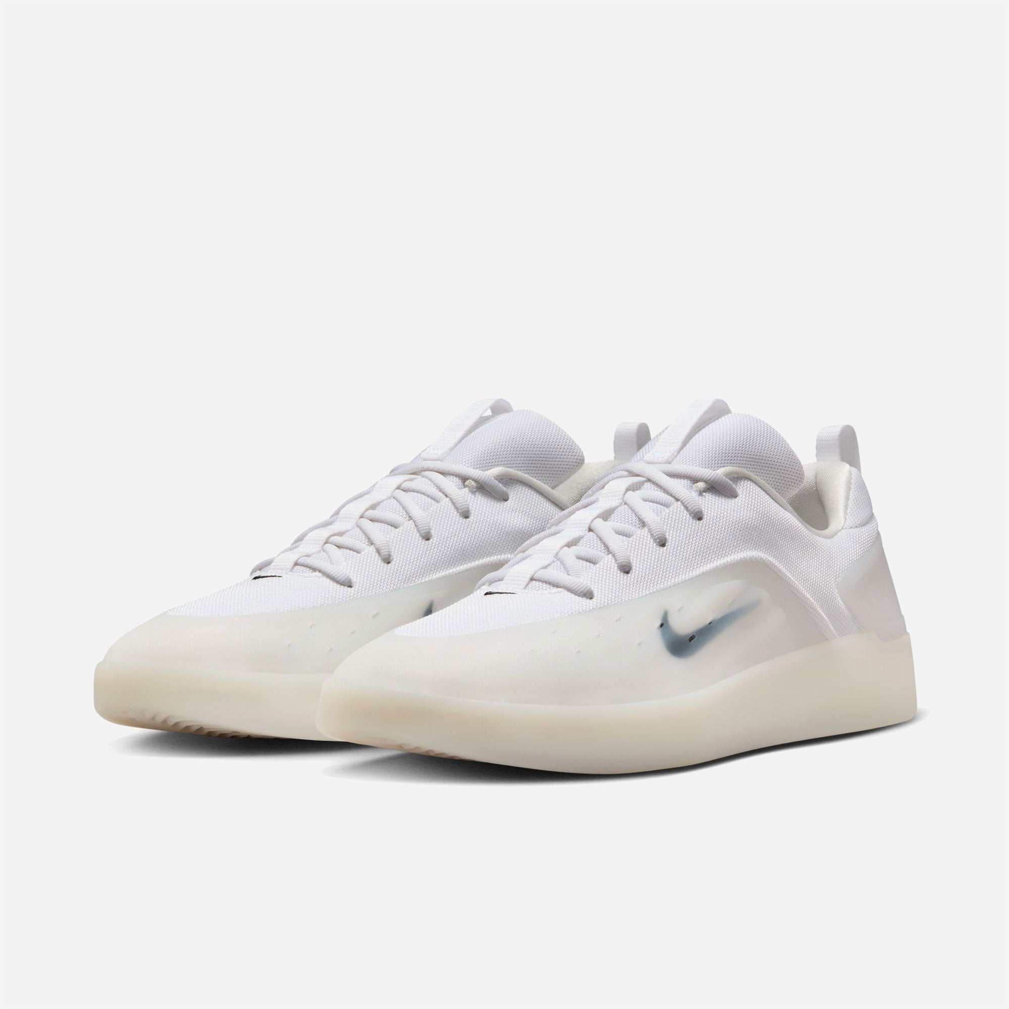 Nike SB - Zoom Nyjah 4 - White Black White Black