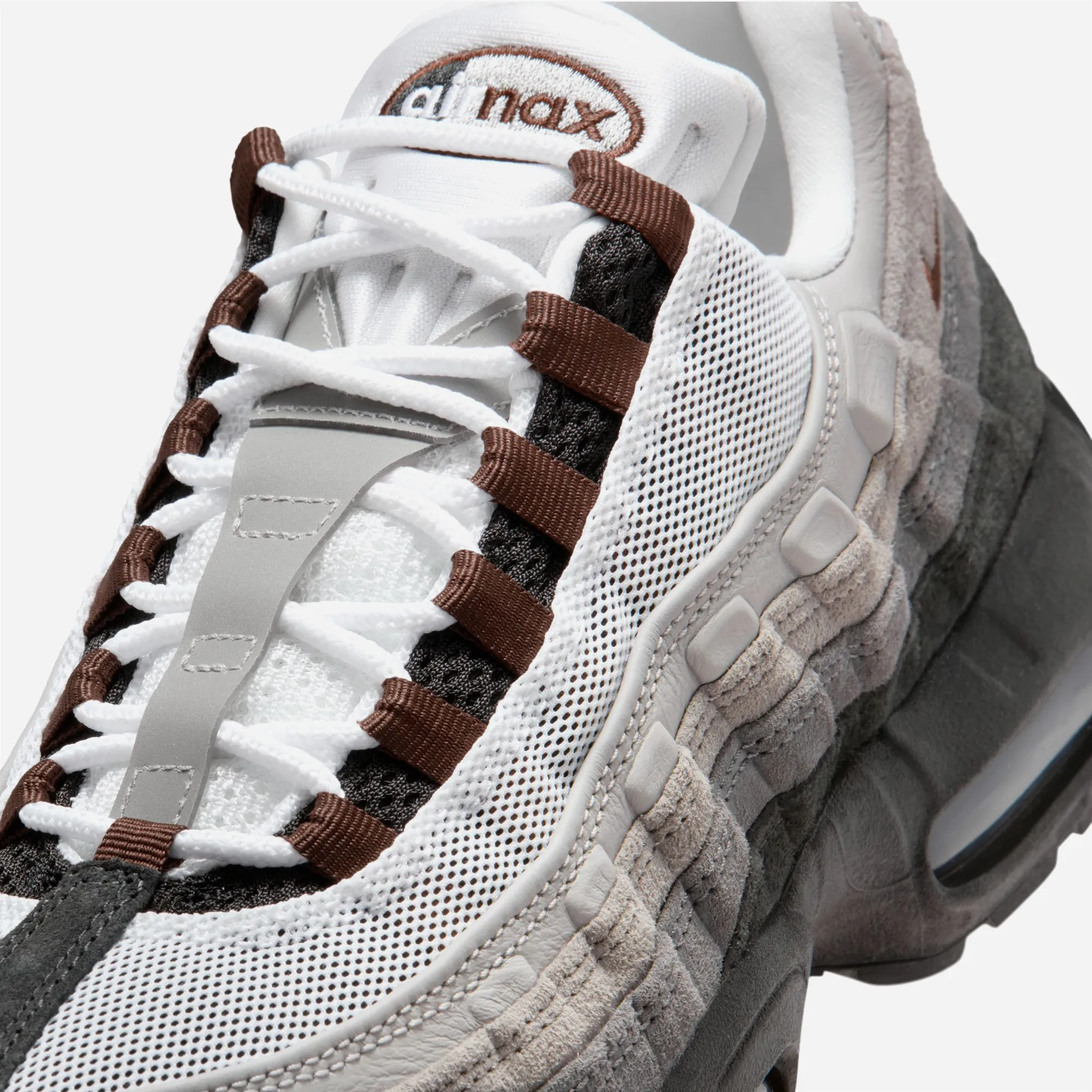 Nike SB Air Max 95 Shoes - Black / Cacao Wow