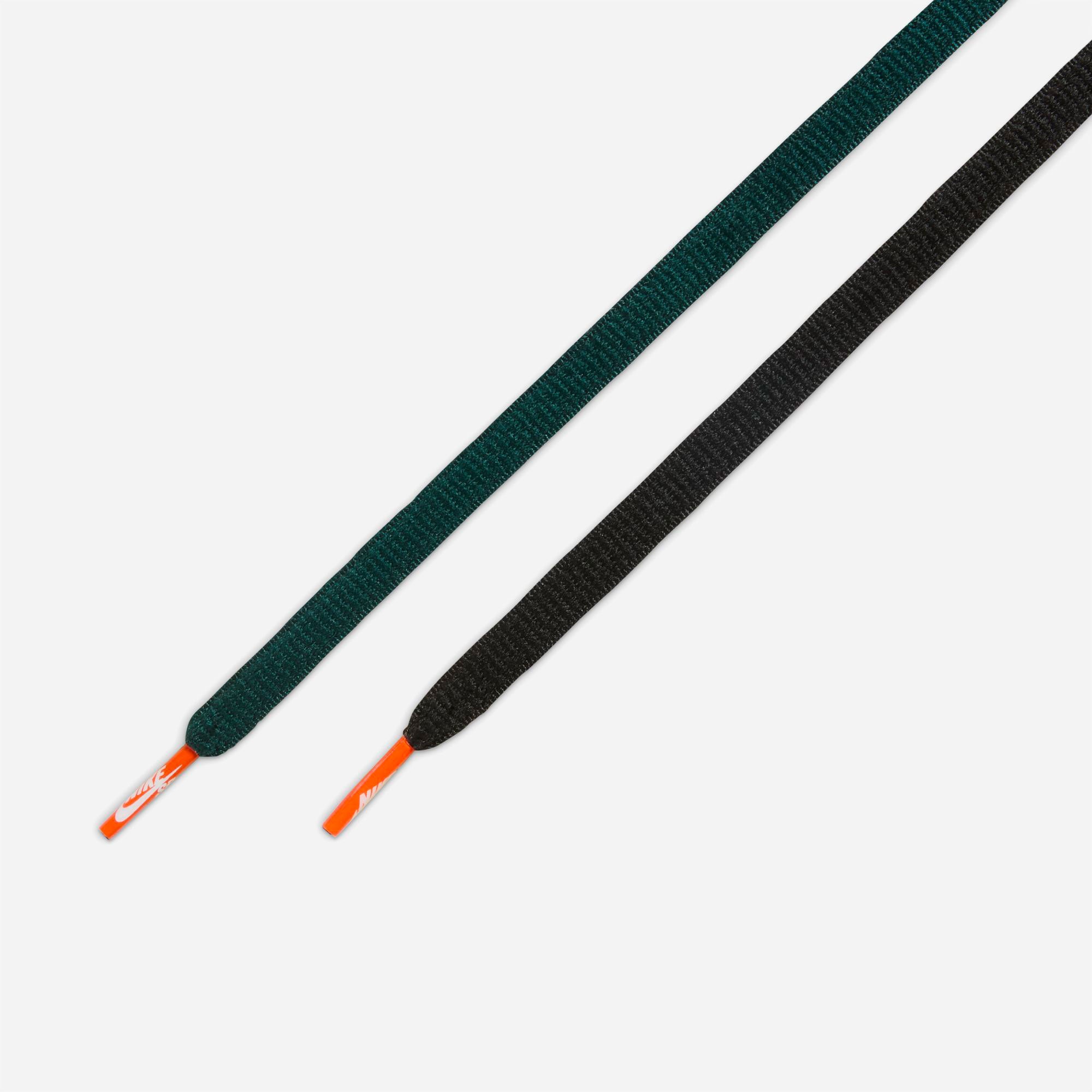 Nike SB - Dunk Low Pro - Deep Fir Black Fir Sail