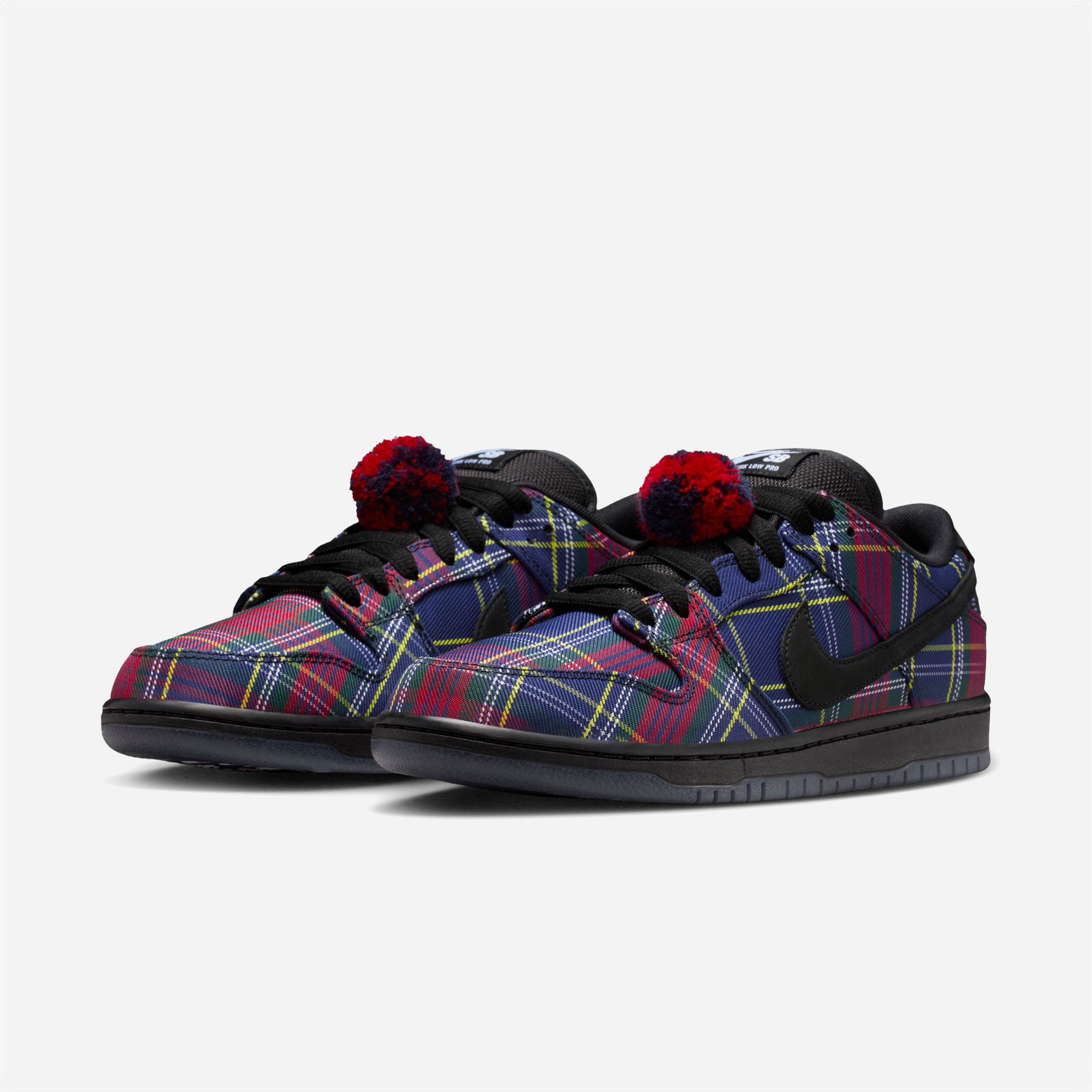 Nike SB x Nardwuar - Dunk Low Pro "Tam O’ Shanter Hat" - University Red / Black Yellow Strike