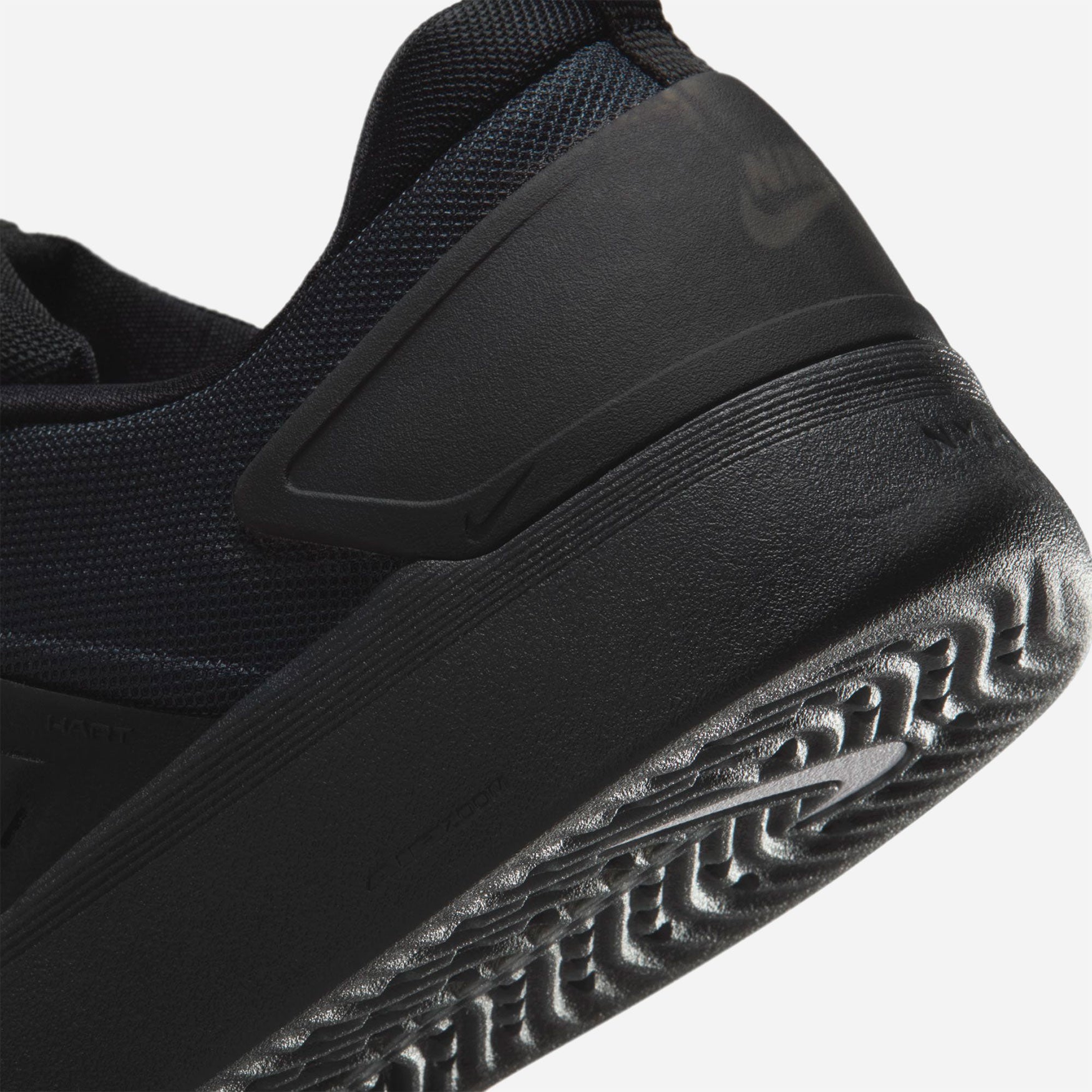 Nike SB - Zoom Nyjah 4 - Black White / Black White