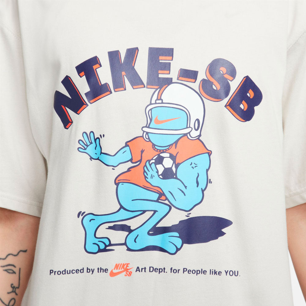 NIKE SB - SPORTSGUY TEE - Light Bone