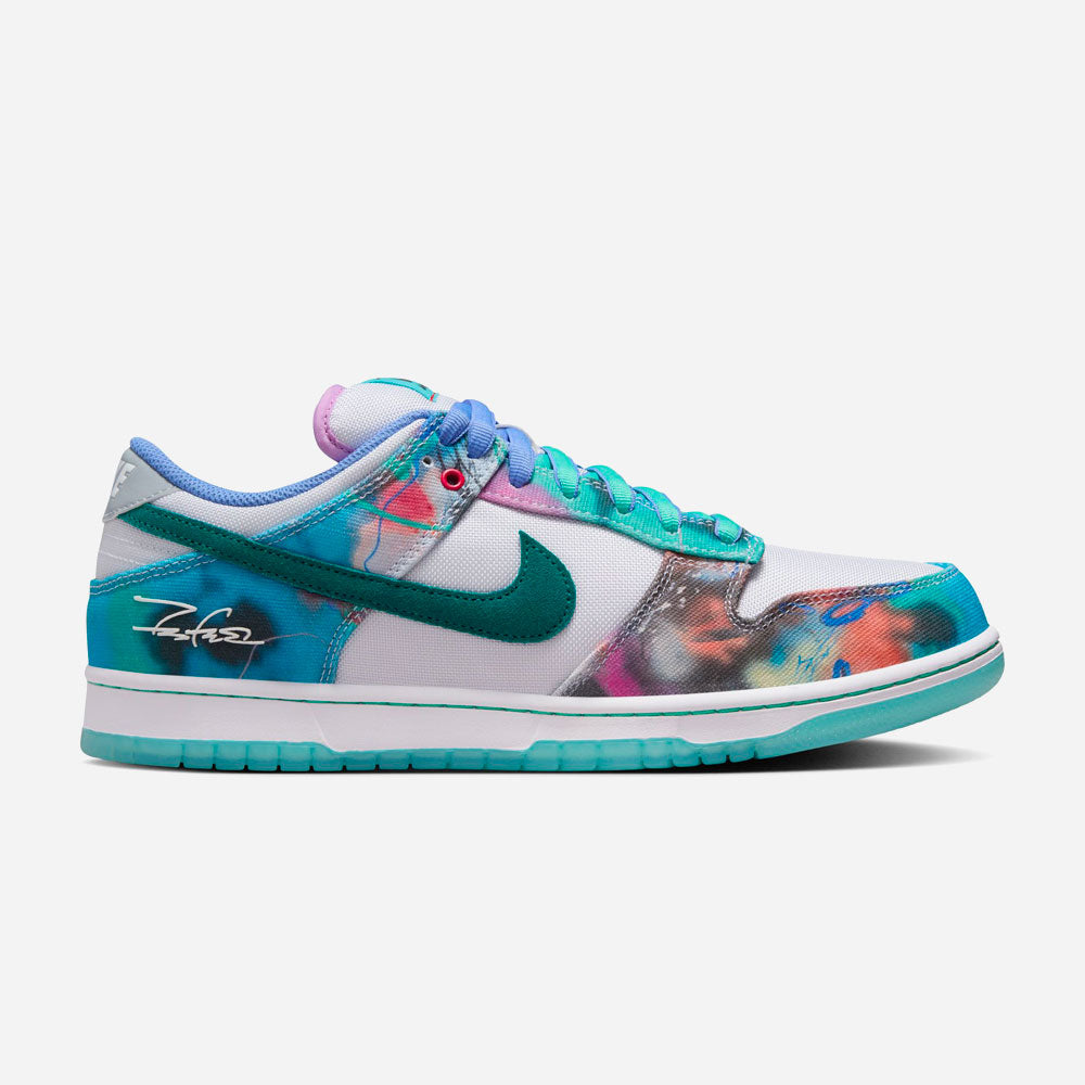 NIKE SB - DUNK LOW PRO OG x FUTURA - Bleached Aqua Geode Teal White
