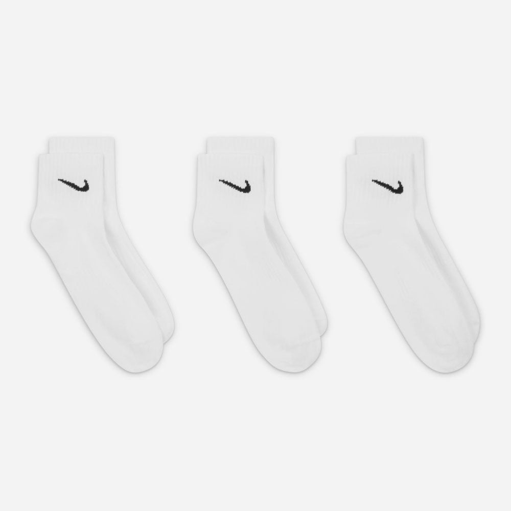 NIKE - EVERYDAY LIGHTWEIGHT ANKLE 3 PACK SOCKS - White - Black