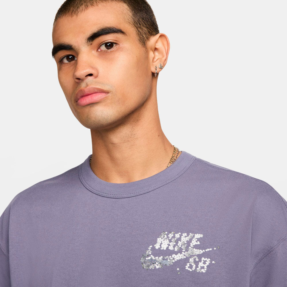 NIKE SB - TEE M90 SUST YUTO - Light Carbon