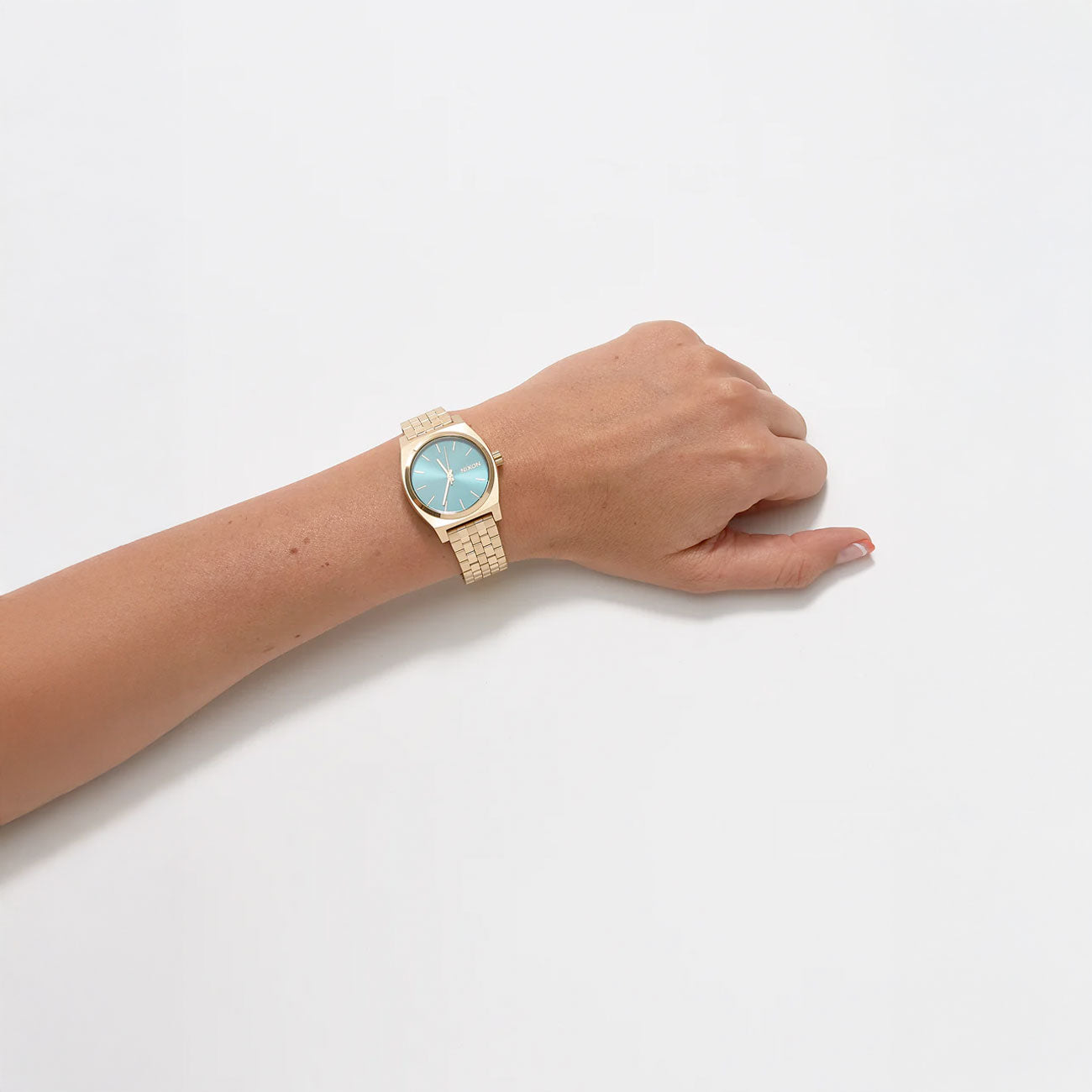 Nixon - Medium Time Teller - Light Gold / Turquoise