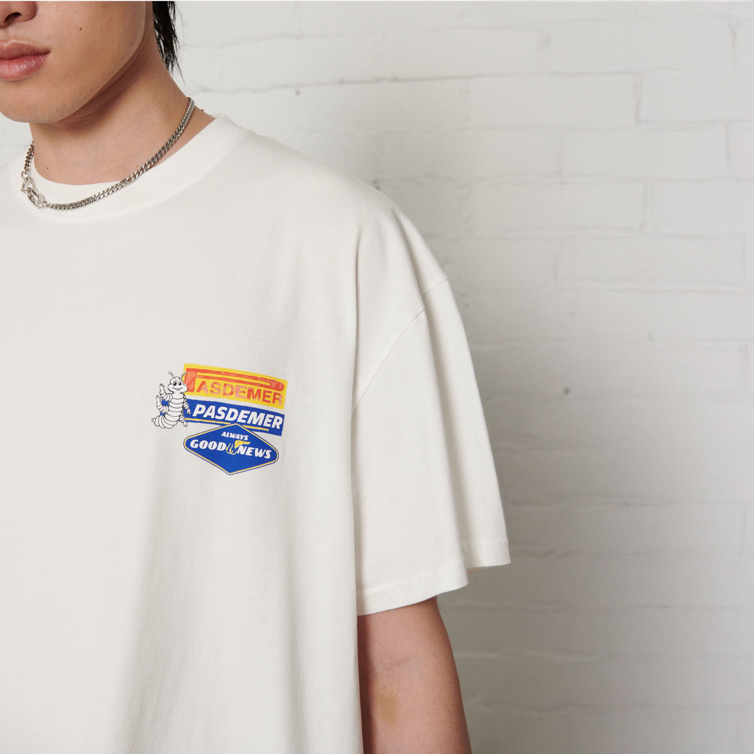 Pas De Mer - Good News T-shirt - White