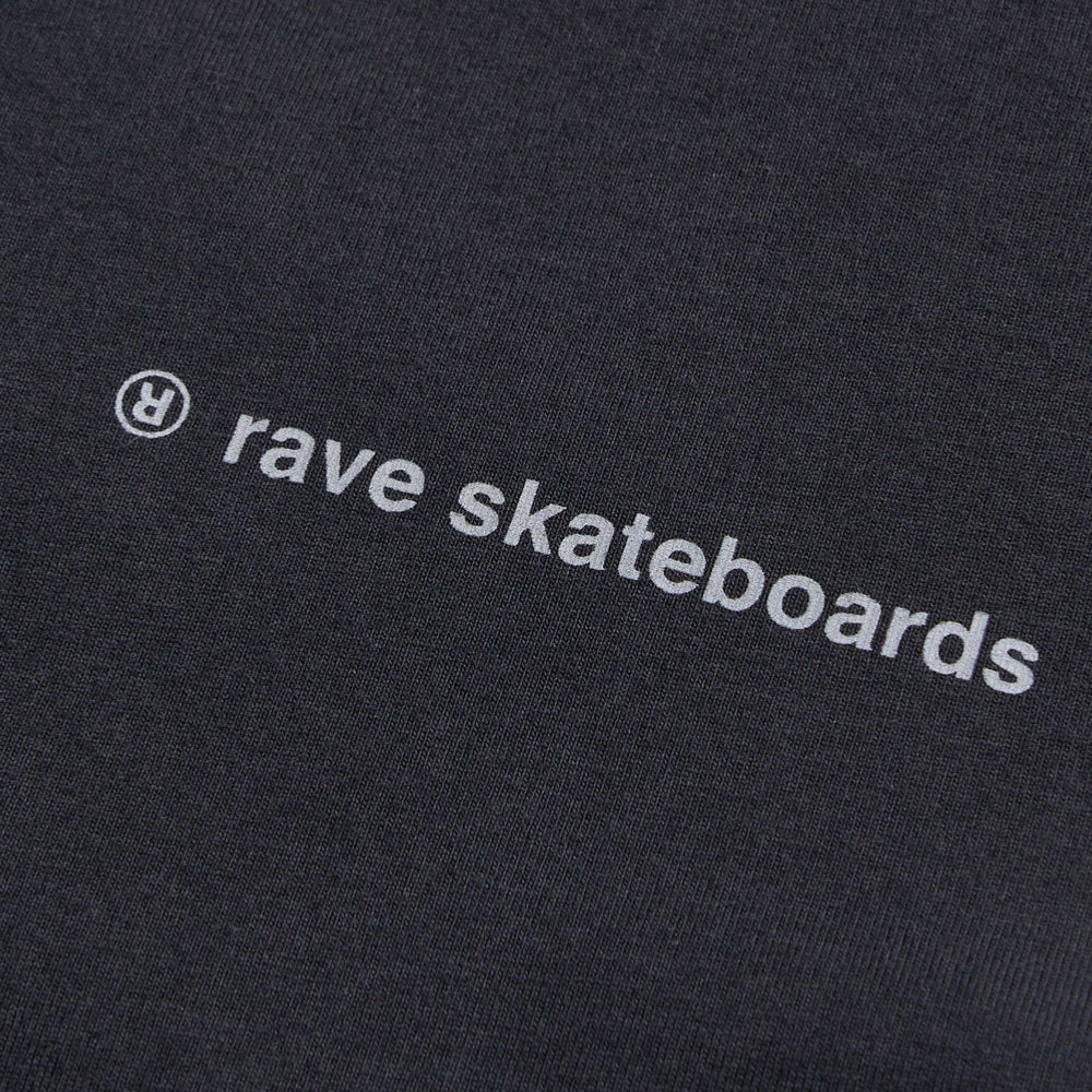 RAVE SKATEBOARDS - CORE LOGO TEE - Black