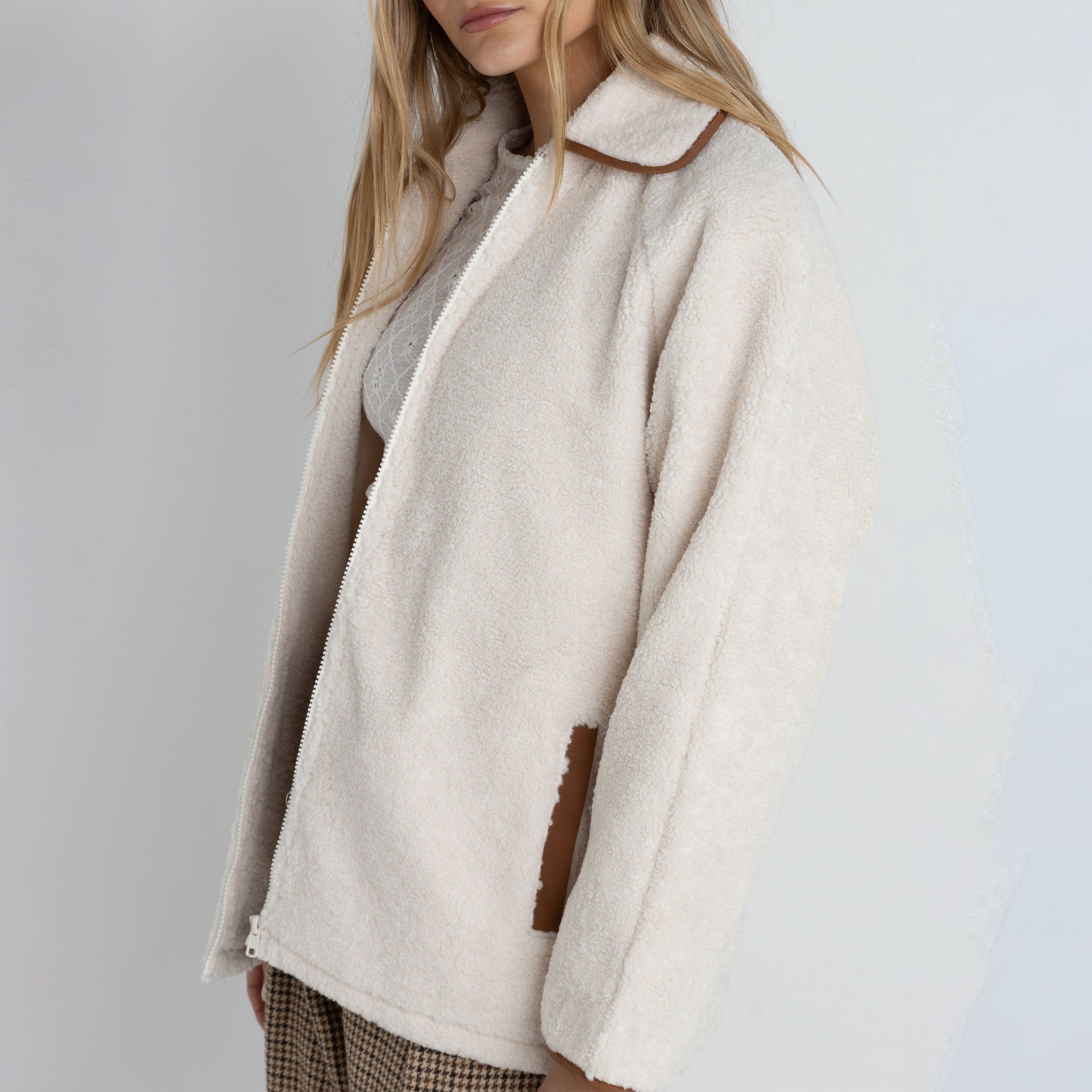 Rhythm - Snowy Sherpa Jacket - Vintage White