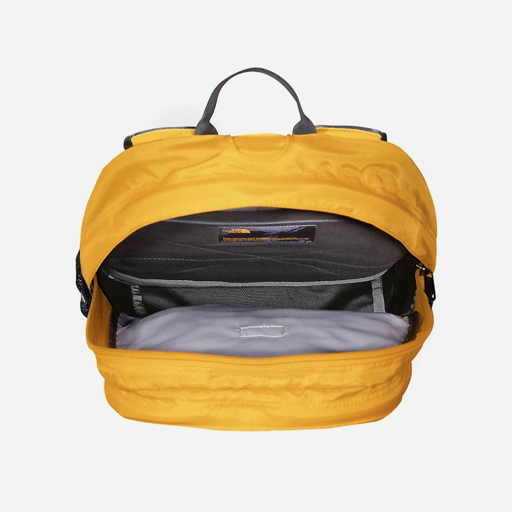 THE NORTH FACE - BOREALIS CLASSIC - Summit Gold - TNF Black