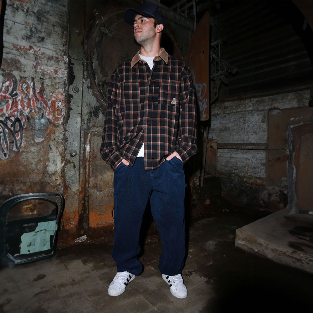 Theories of Atlantis - Cascadia Cord Collar Flannel - Black
