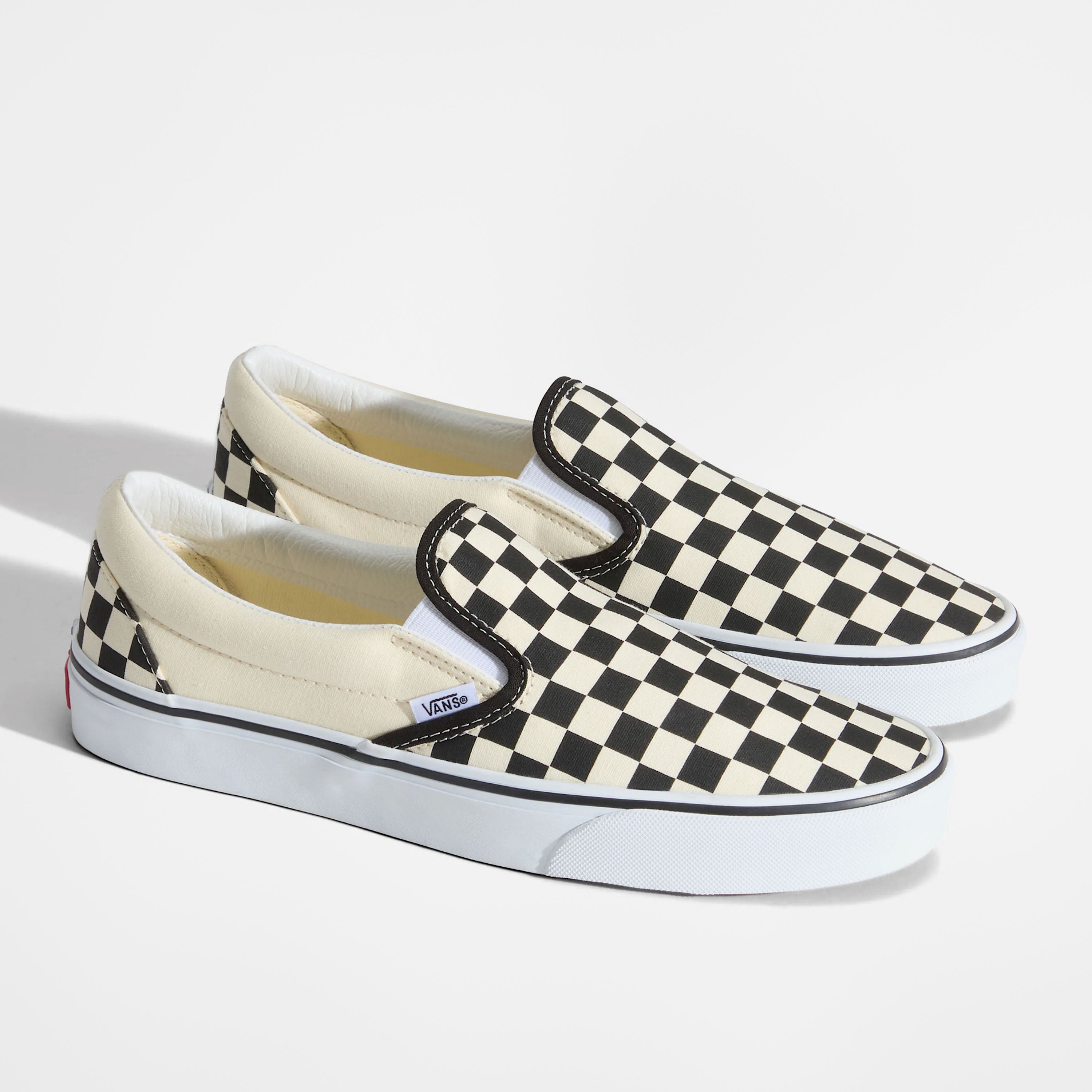 Vans - Classic Slip-On Checkerboard - Black / White