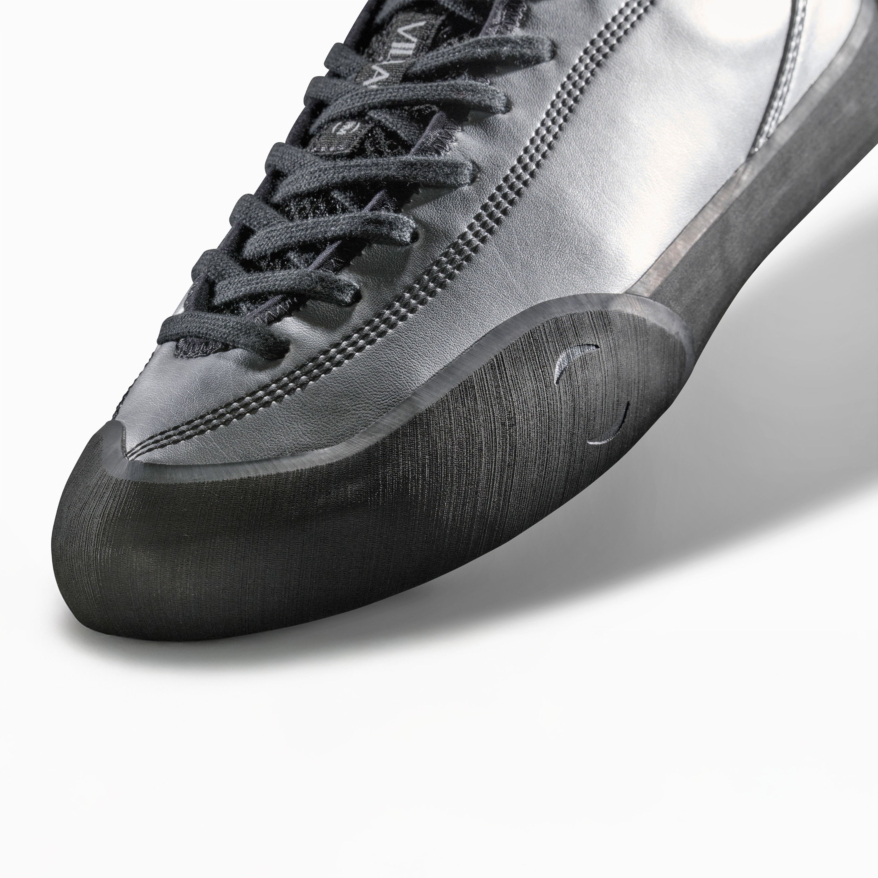 Village PM - 1.30 PM Synth. Leather - Silver / Natural Black