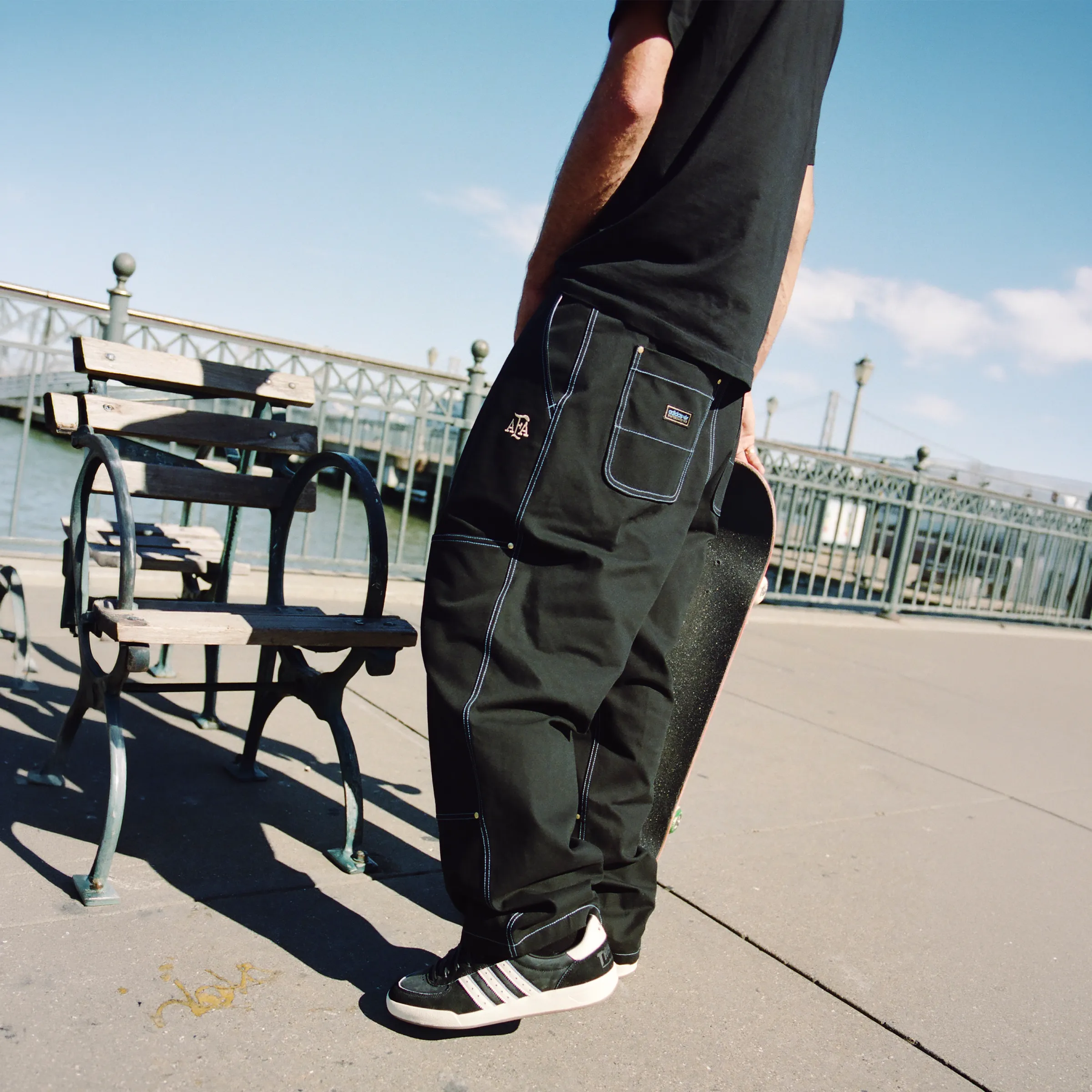 Pantalon Adidas Skateboarding x Thrasher  x AFA