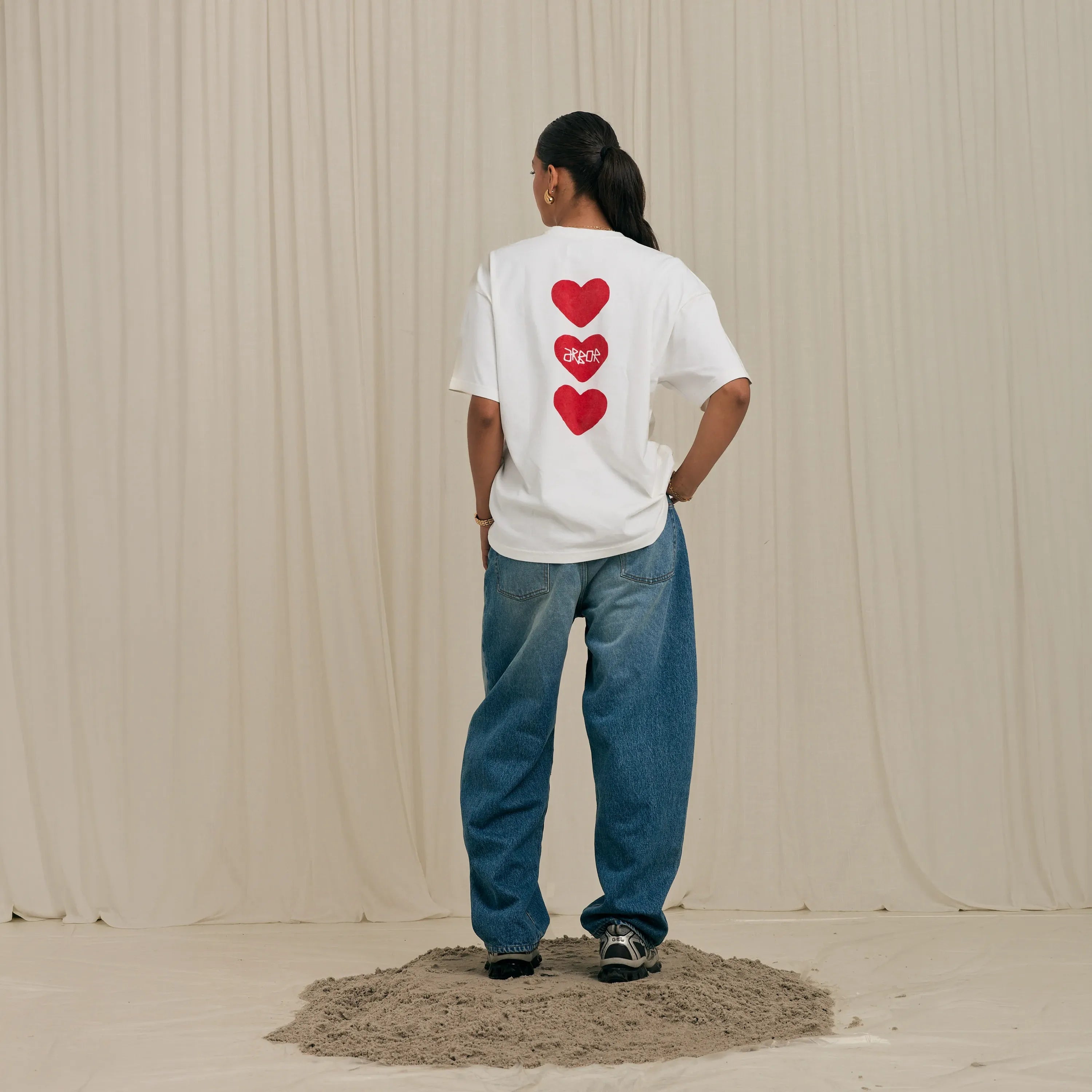 Arbor Antwerp Red Triple Heart T-shirt White