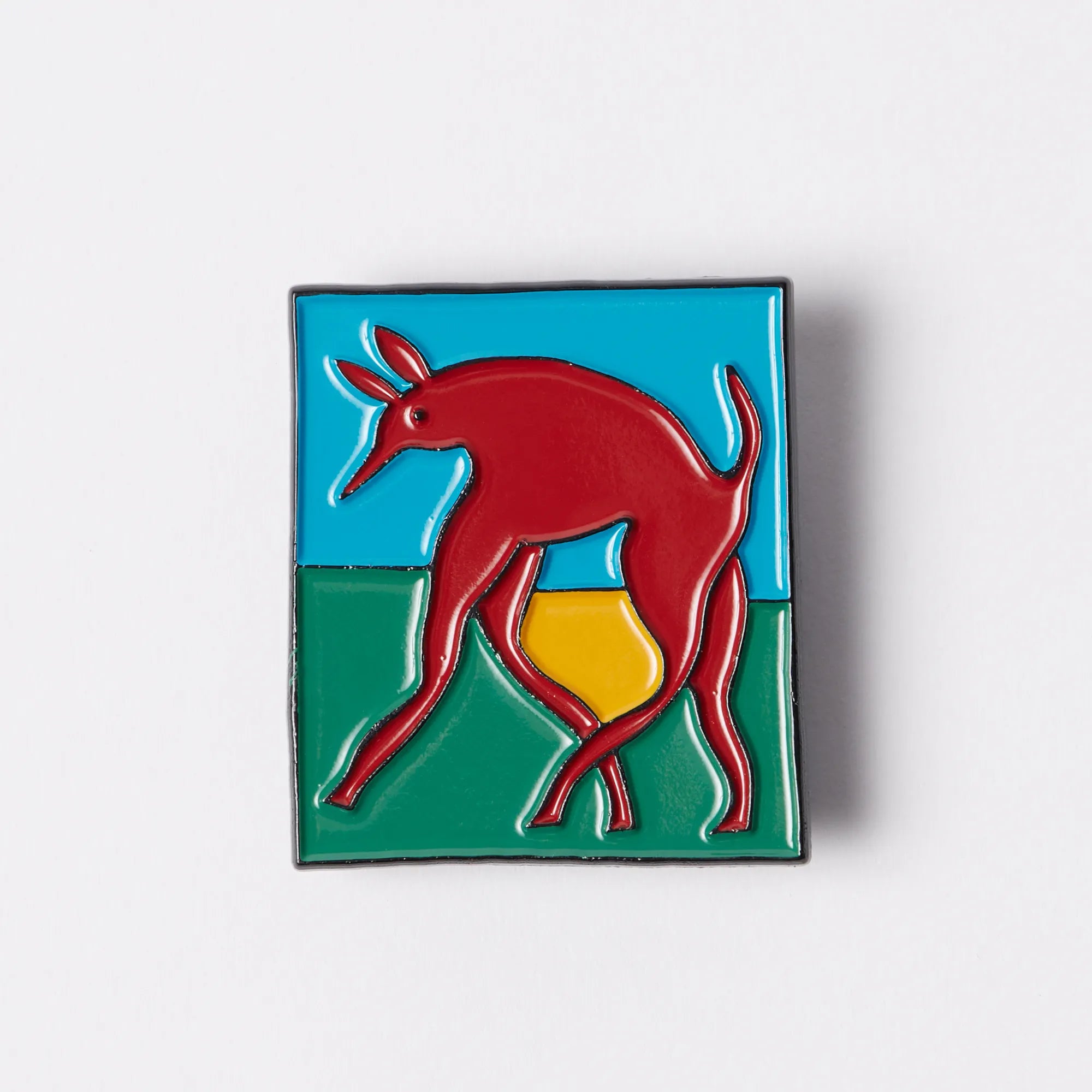 Parra Bear dog hammer green enamel metal pin.