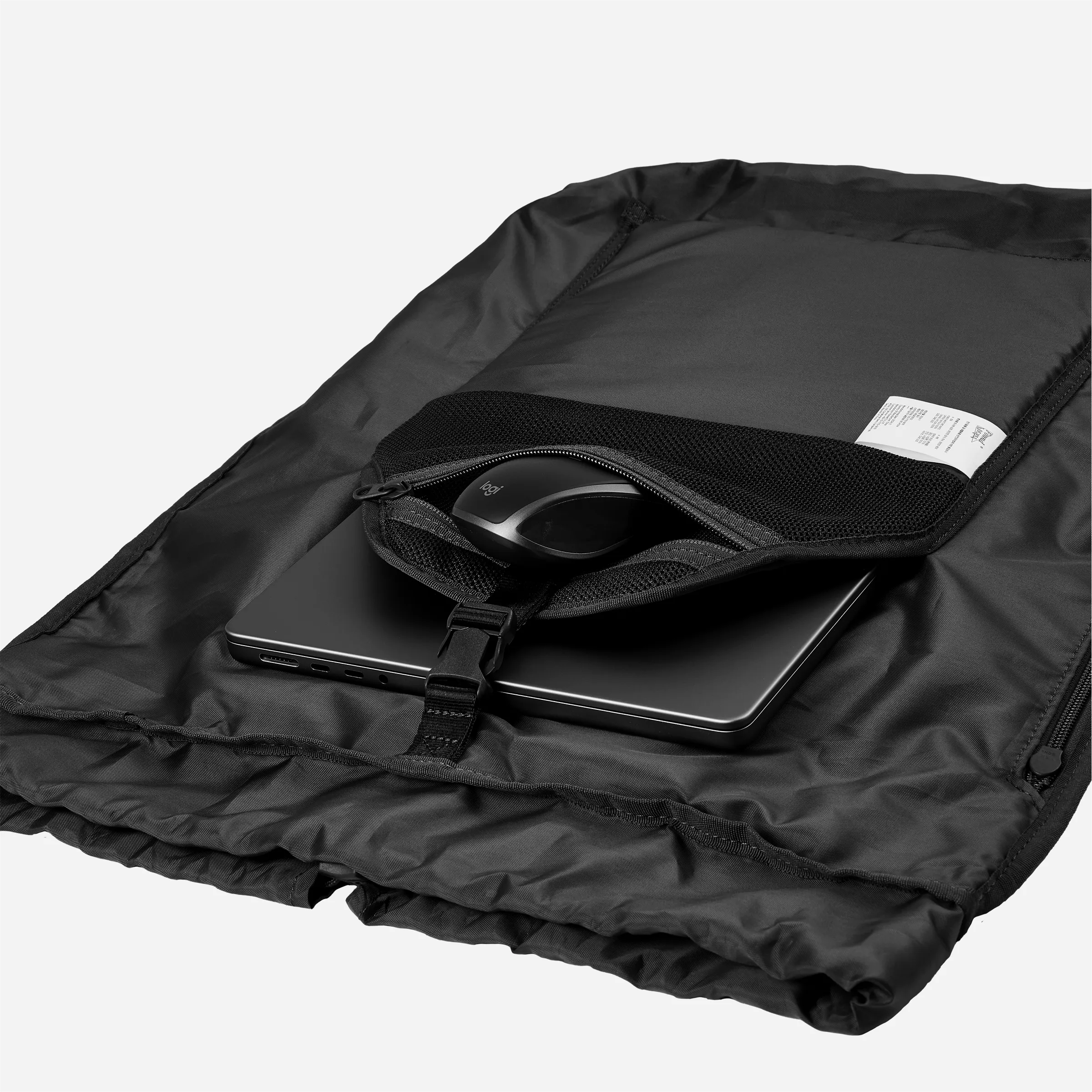 Found Pocket Focus Rucksack Black