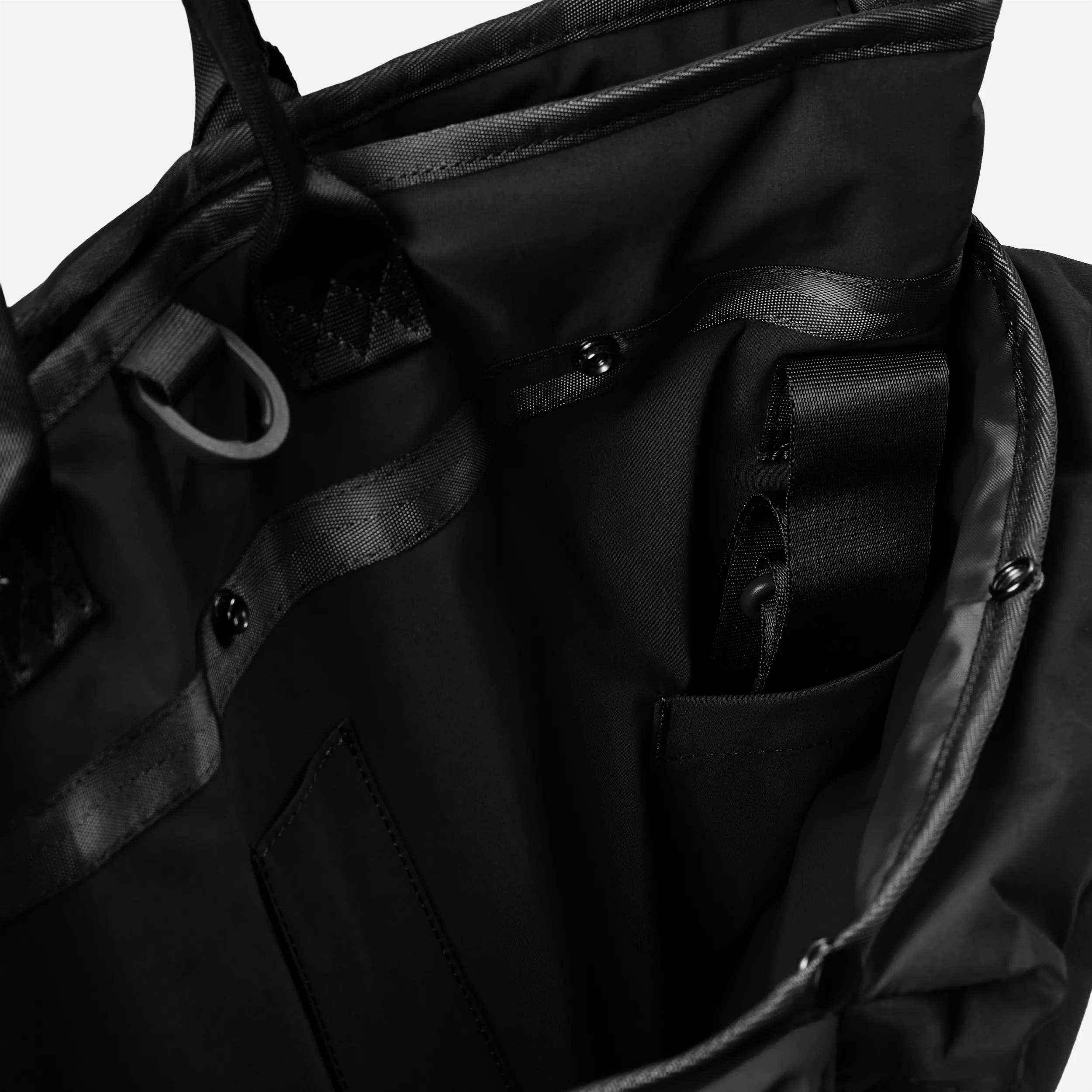 Found Pocket Metro Helmet Bag Black