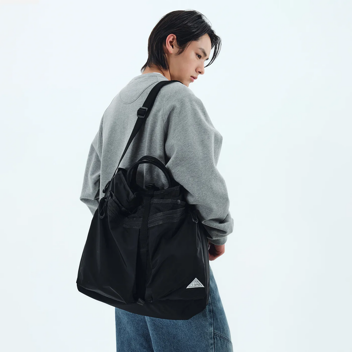 Found Pocket Focus Tote Bag Black