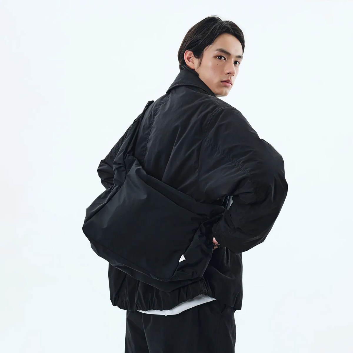 Found Pocket Ridge Compact Cross Bag Black