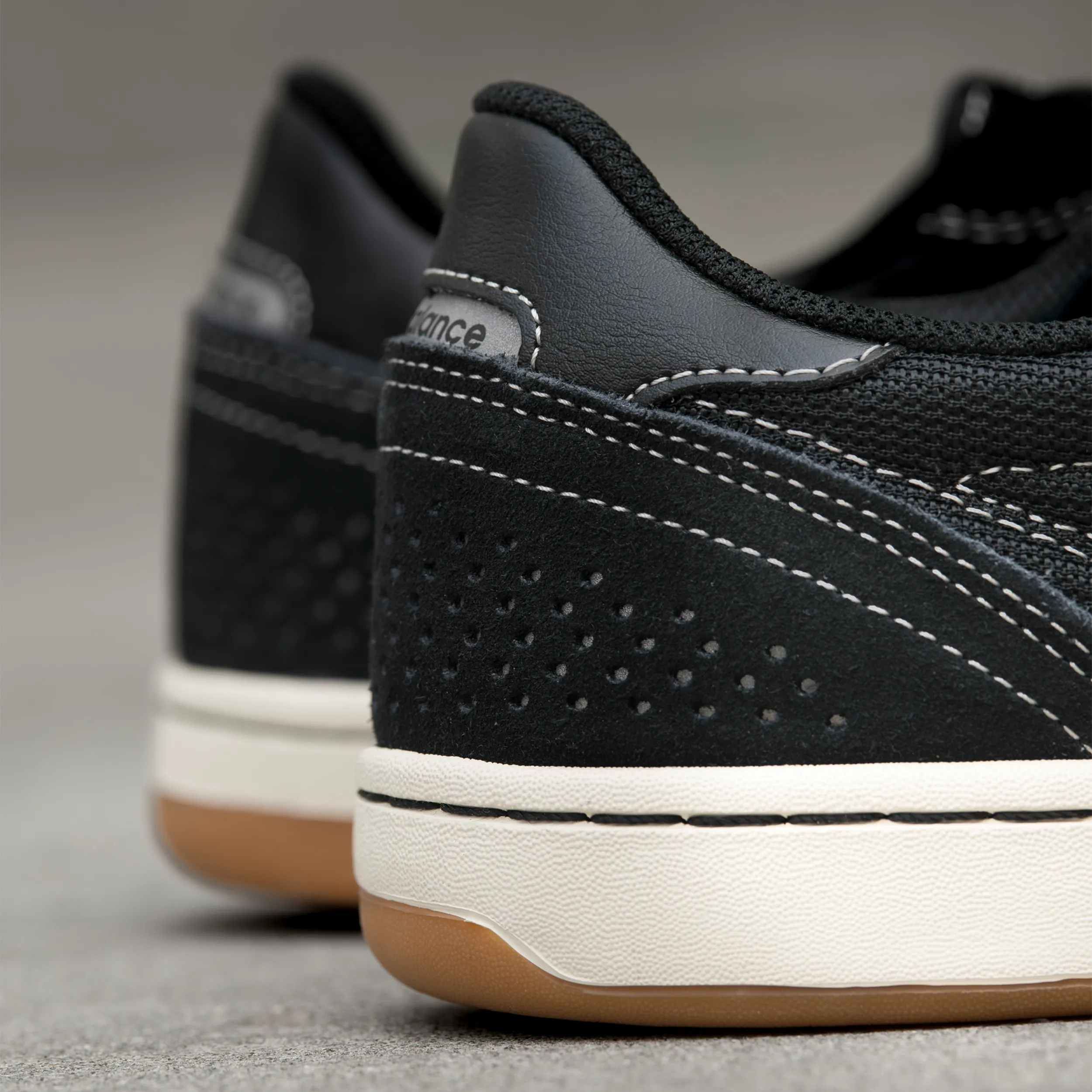 New Balance Numeric 440 V2 Black Sea Salt