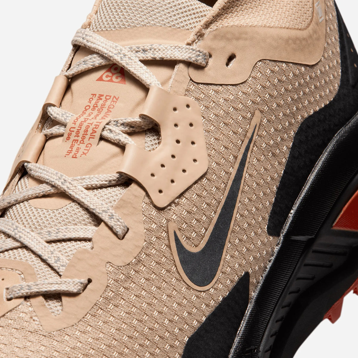 Chaussures Nike ACG Zegama Trail GTX Linen Black Light Crimson