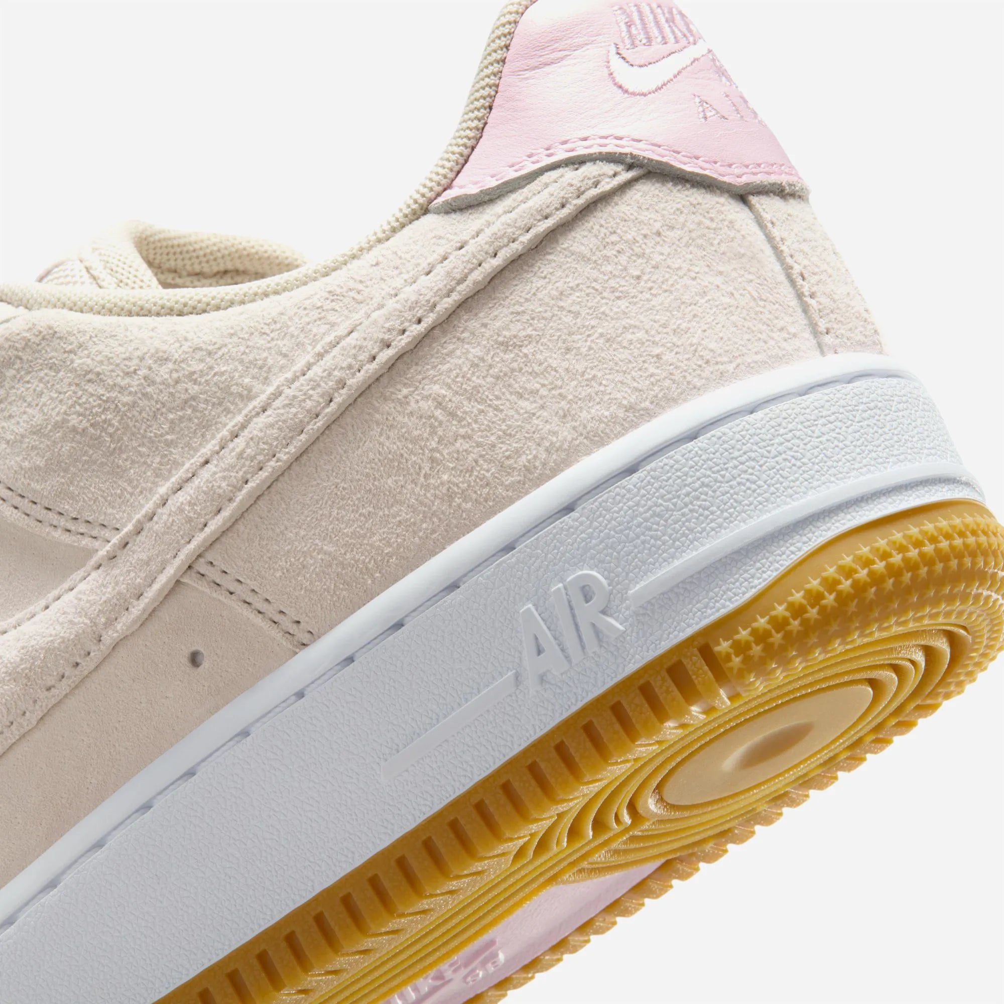 Nike Sb Air Force 1 Light Orewood Brown White