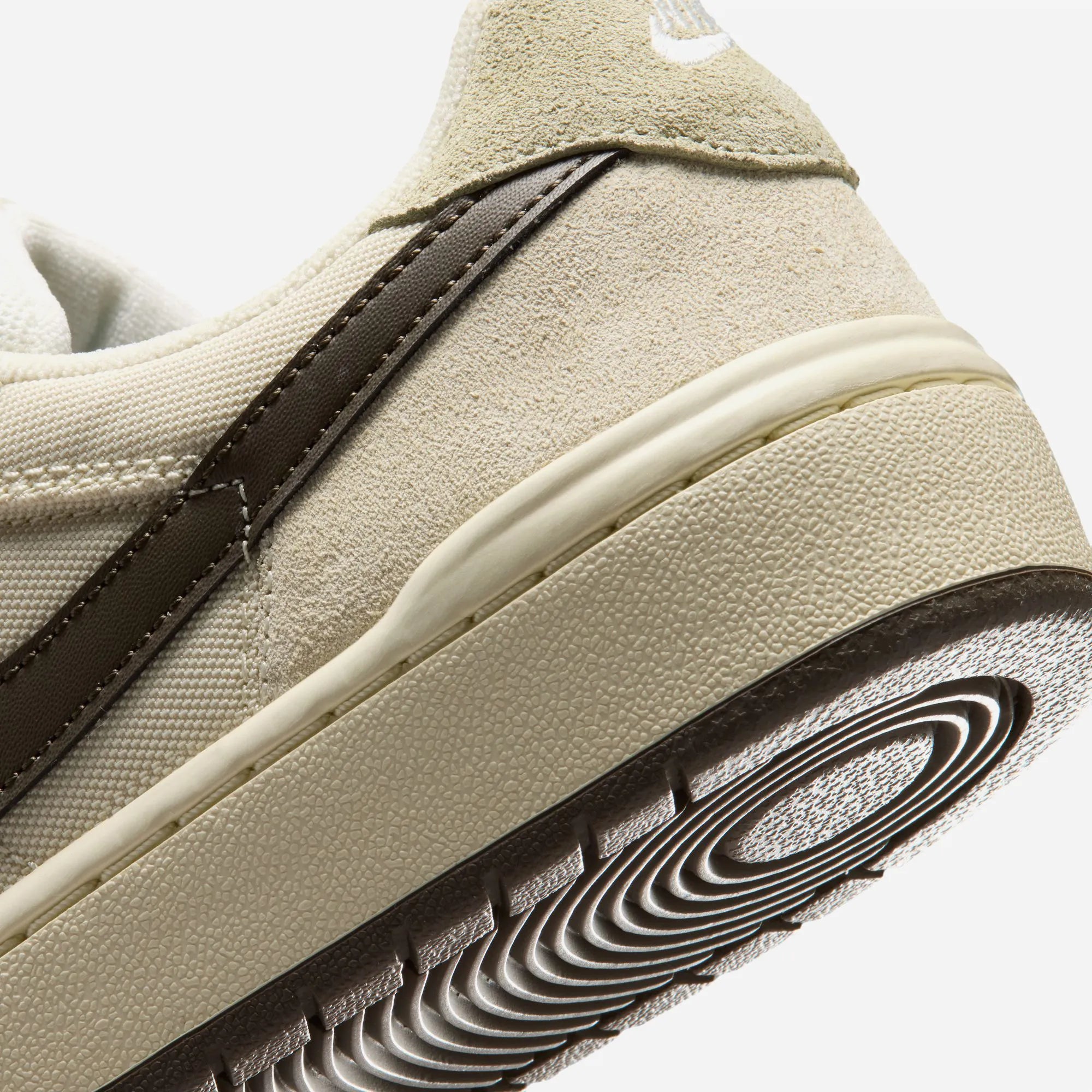 Nike SB Code 58 Pale Ivory Dark Hazel