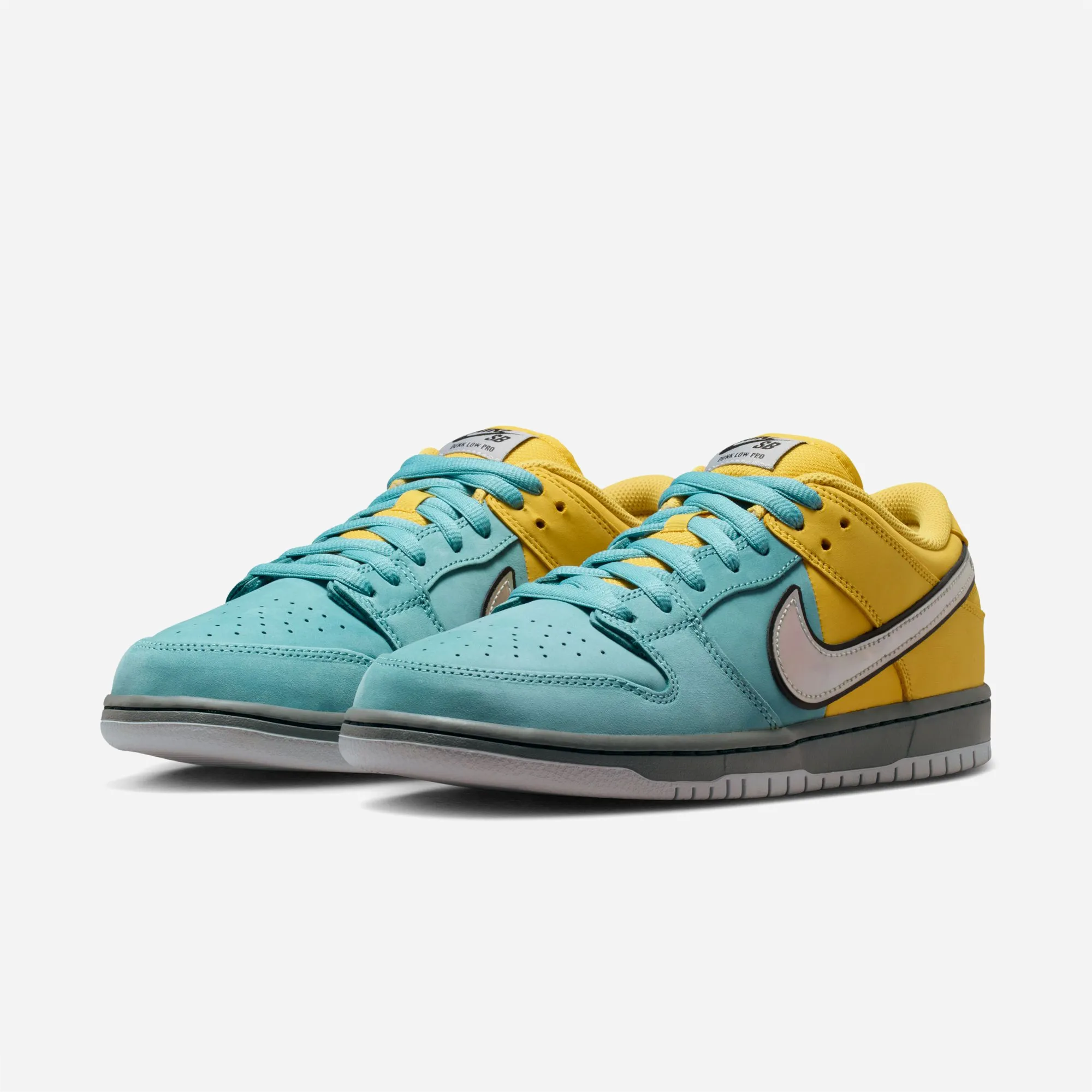Sneakers Nike SB Dunk Low Pro Muni Fast Pass Lightening