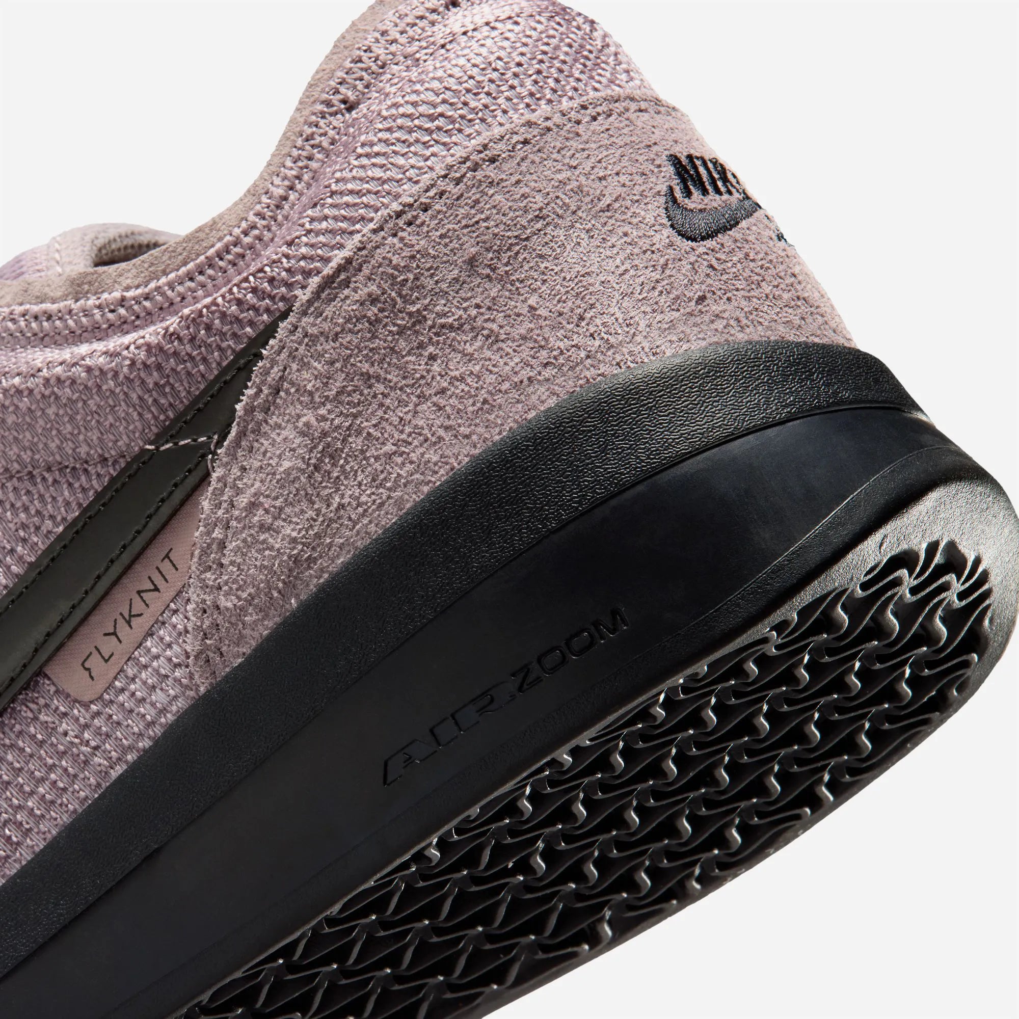 Nike SB PS8 Light Violet Ore Black Purple Smoke Sneakers