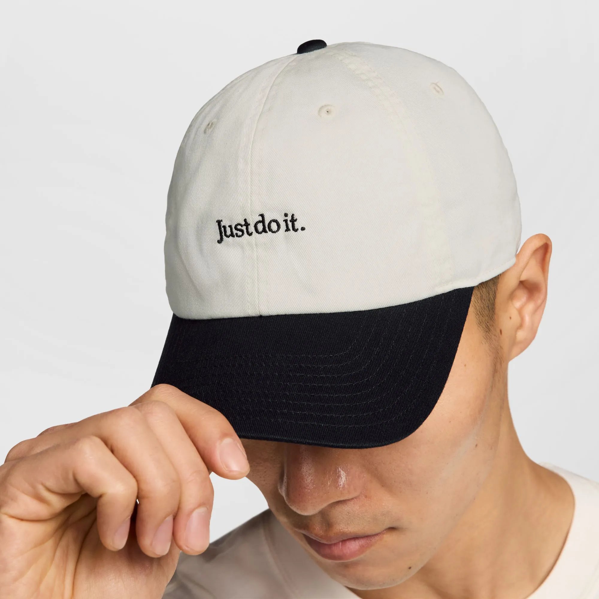 Nike Club Cap Sail Black Hat