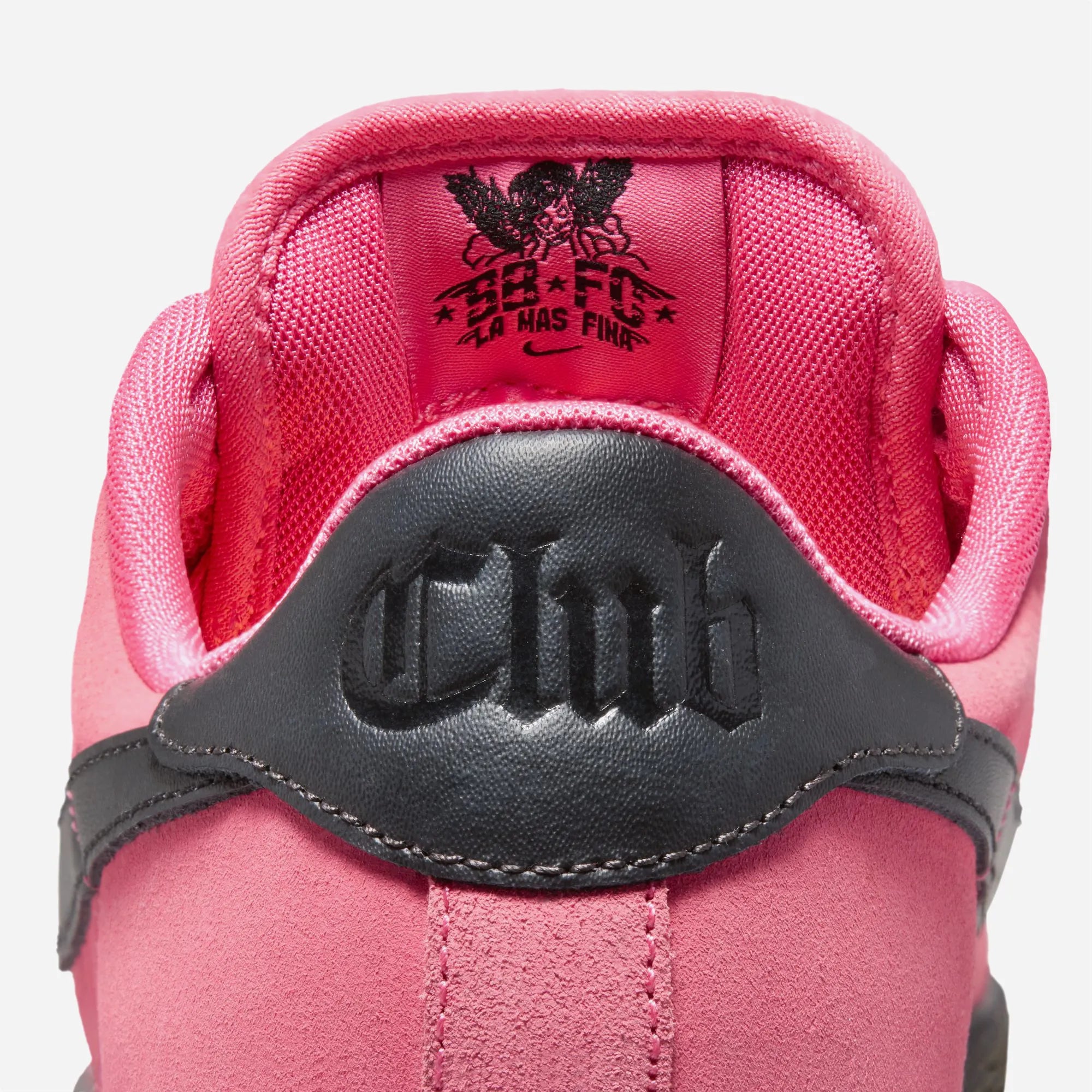 Nike SB Zoom Tennis Classic Hyper Pink Black