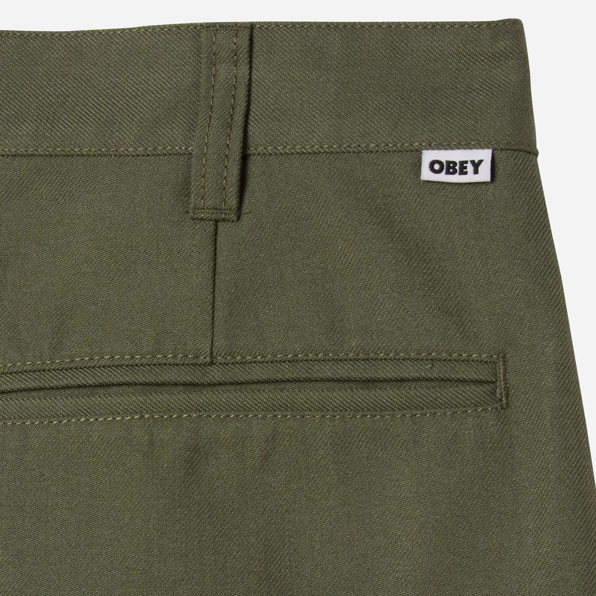 Short Obey Dean Pleated Tea Leaf