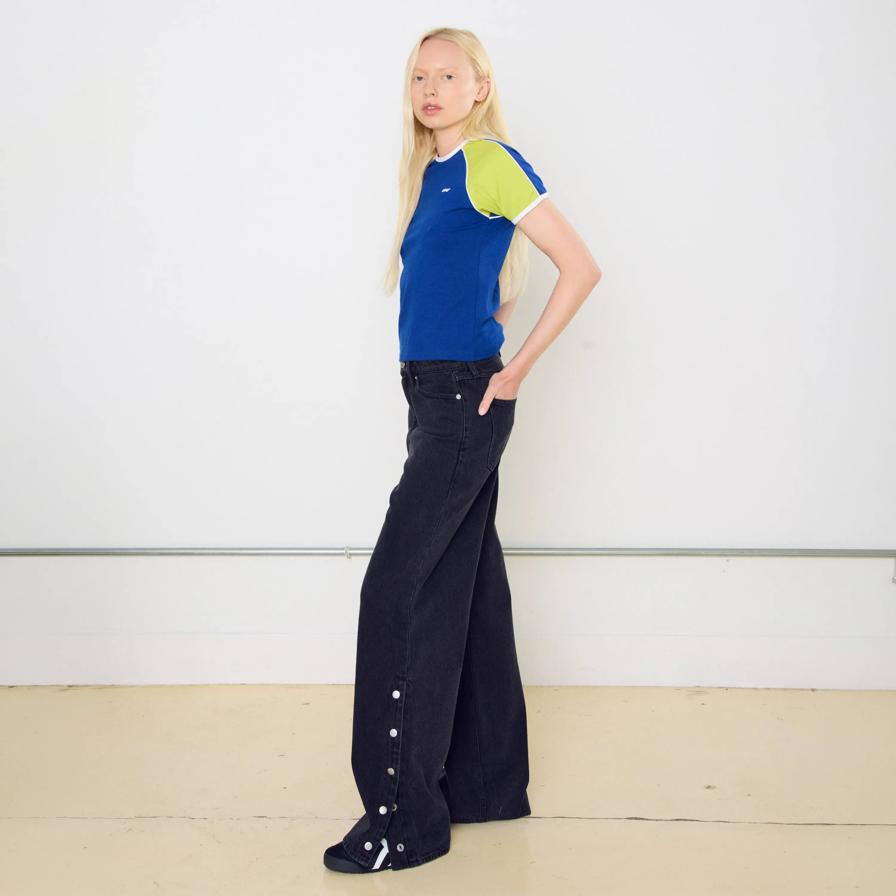 Jeans OBEY - Penelope Side Snap Denim Fadead Black