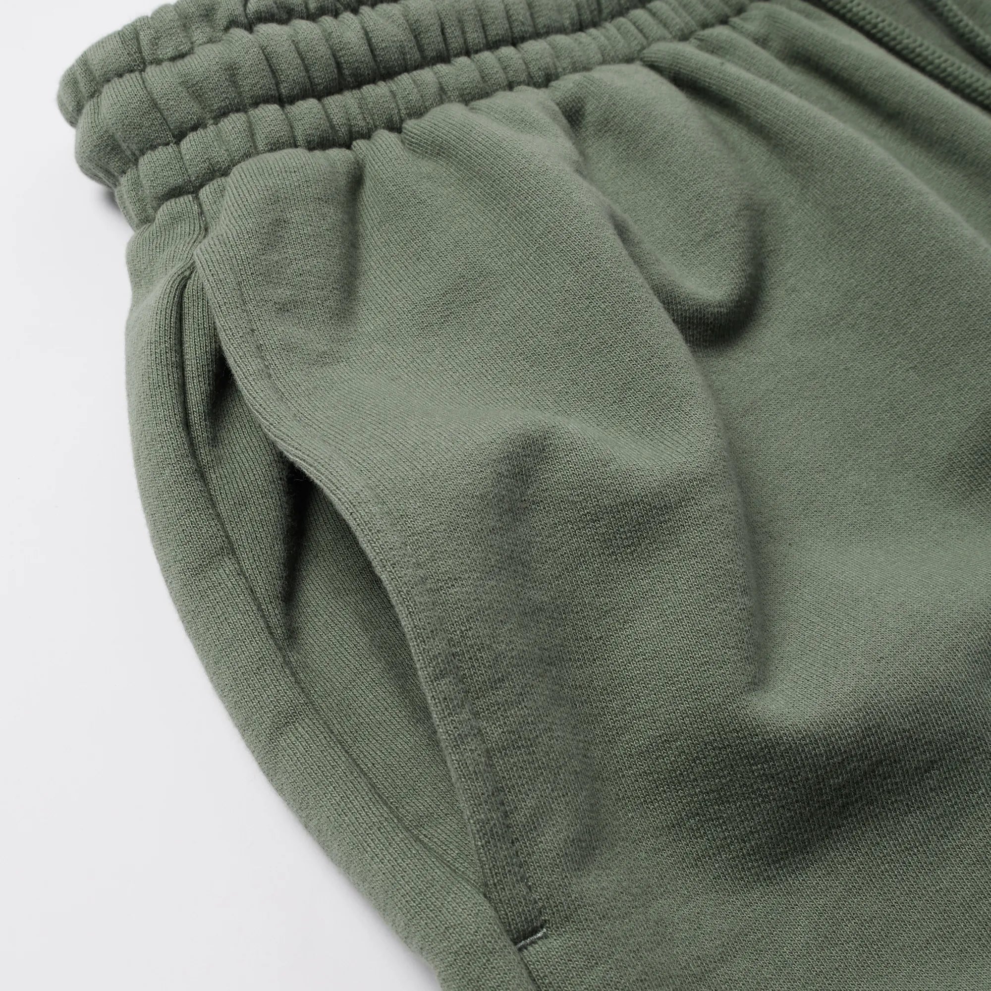 Parra Flag Log Sweatshorts Green